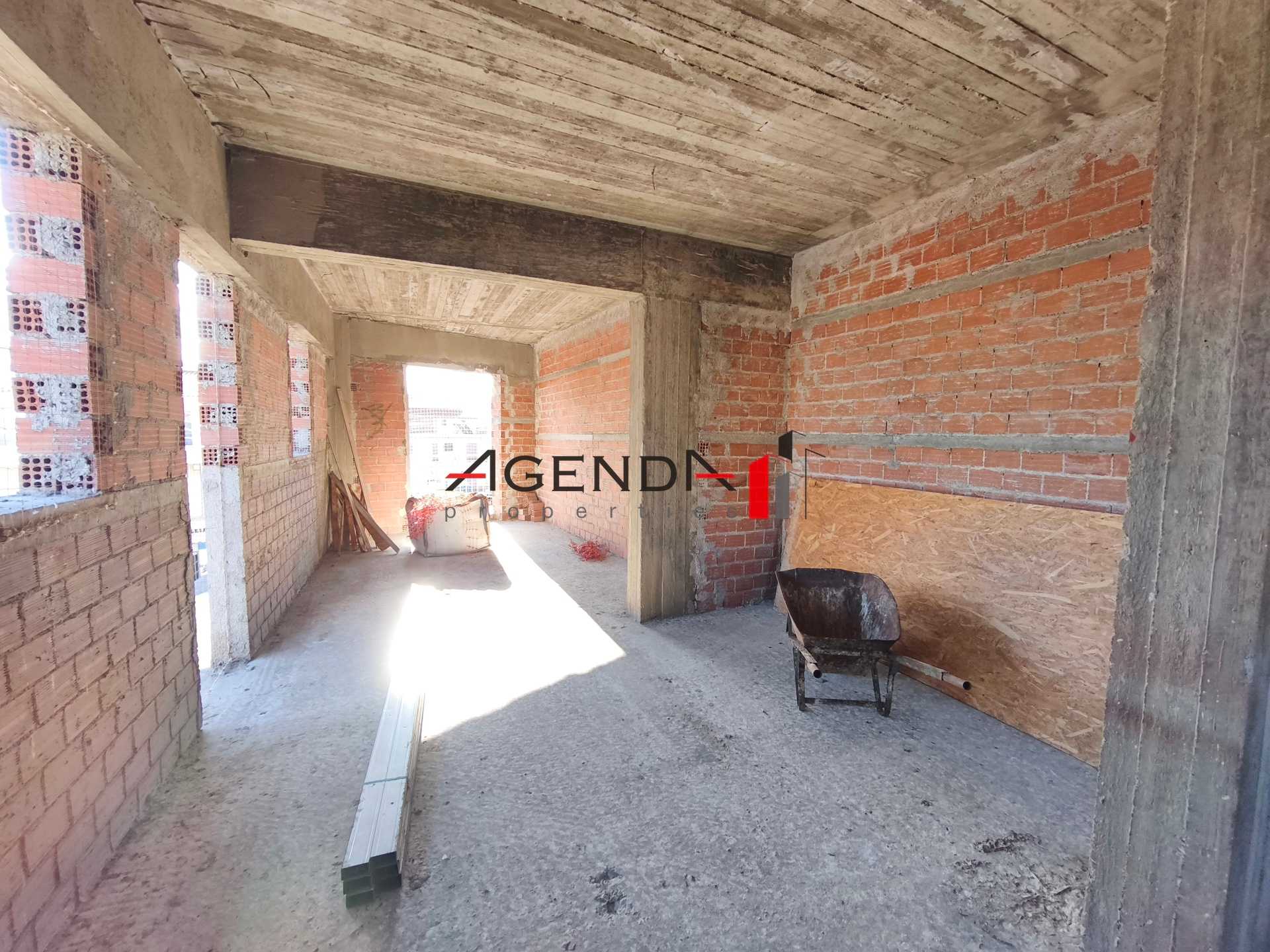 Property thumbnail 4