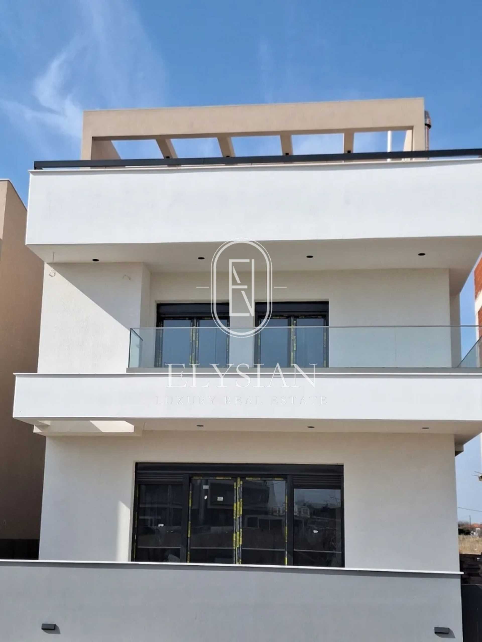 Property thumbnail 3