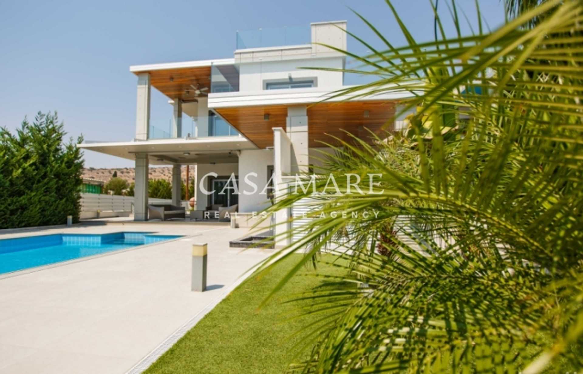 Property thumbnail 2