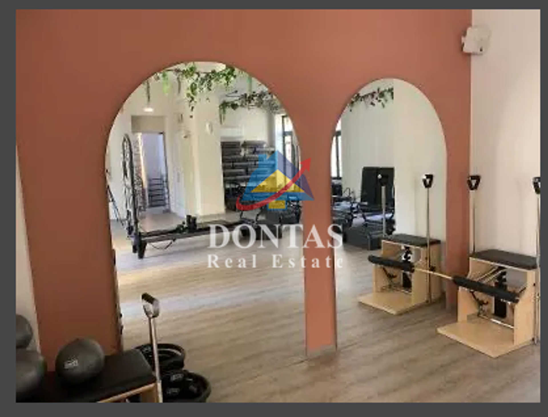 Property thumbnail 2