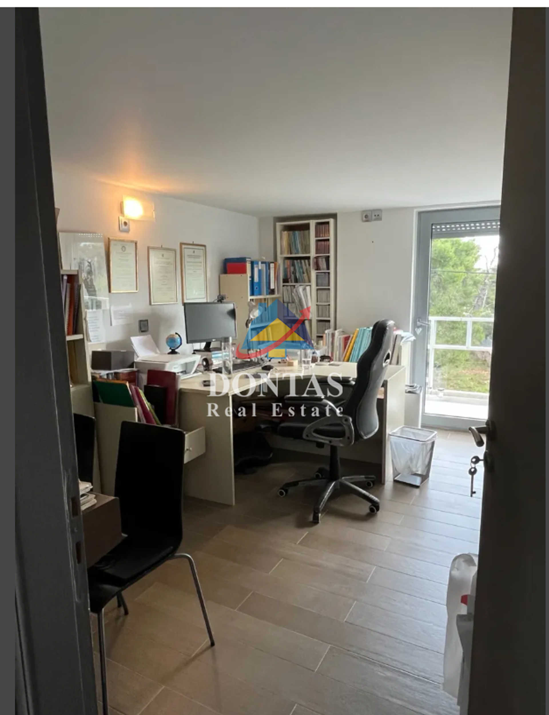 Property thumbnail 4