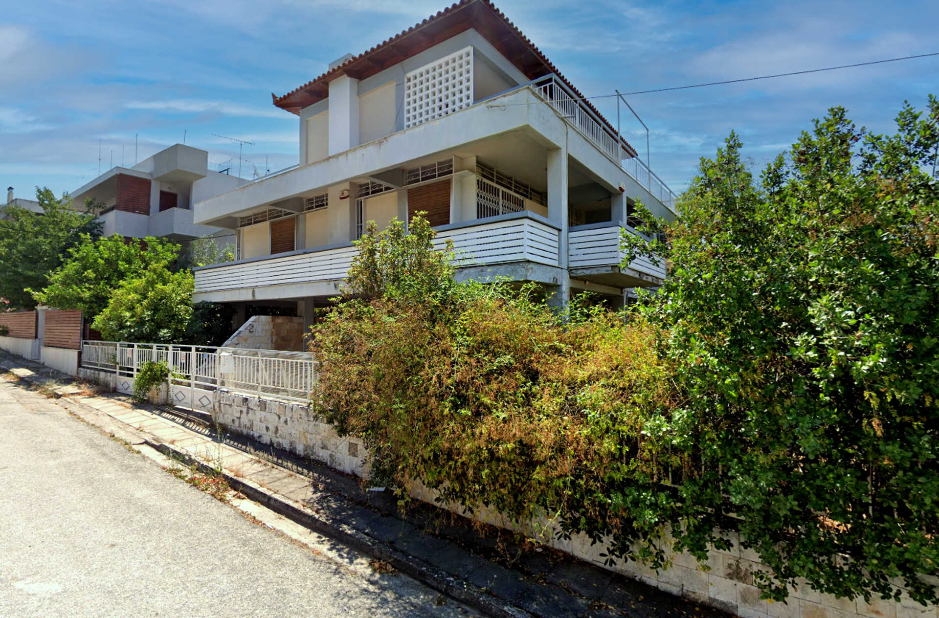 Property thumbnail 3