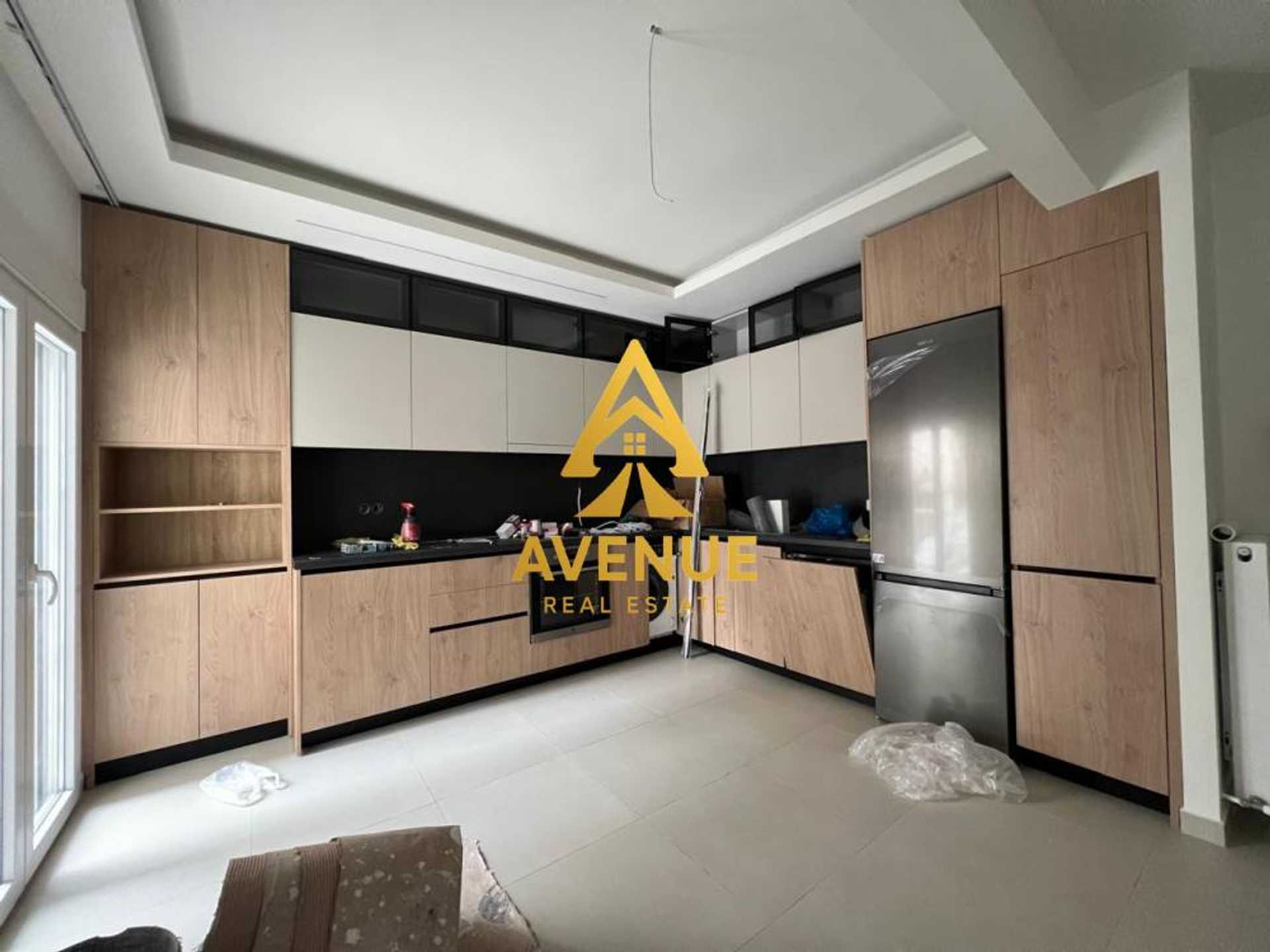 Property thumbnail 2