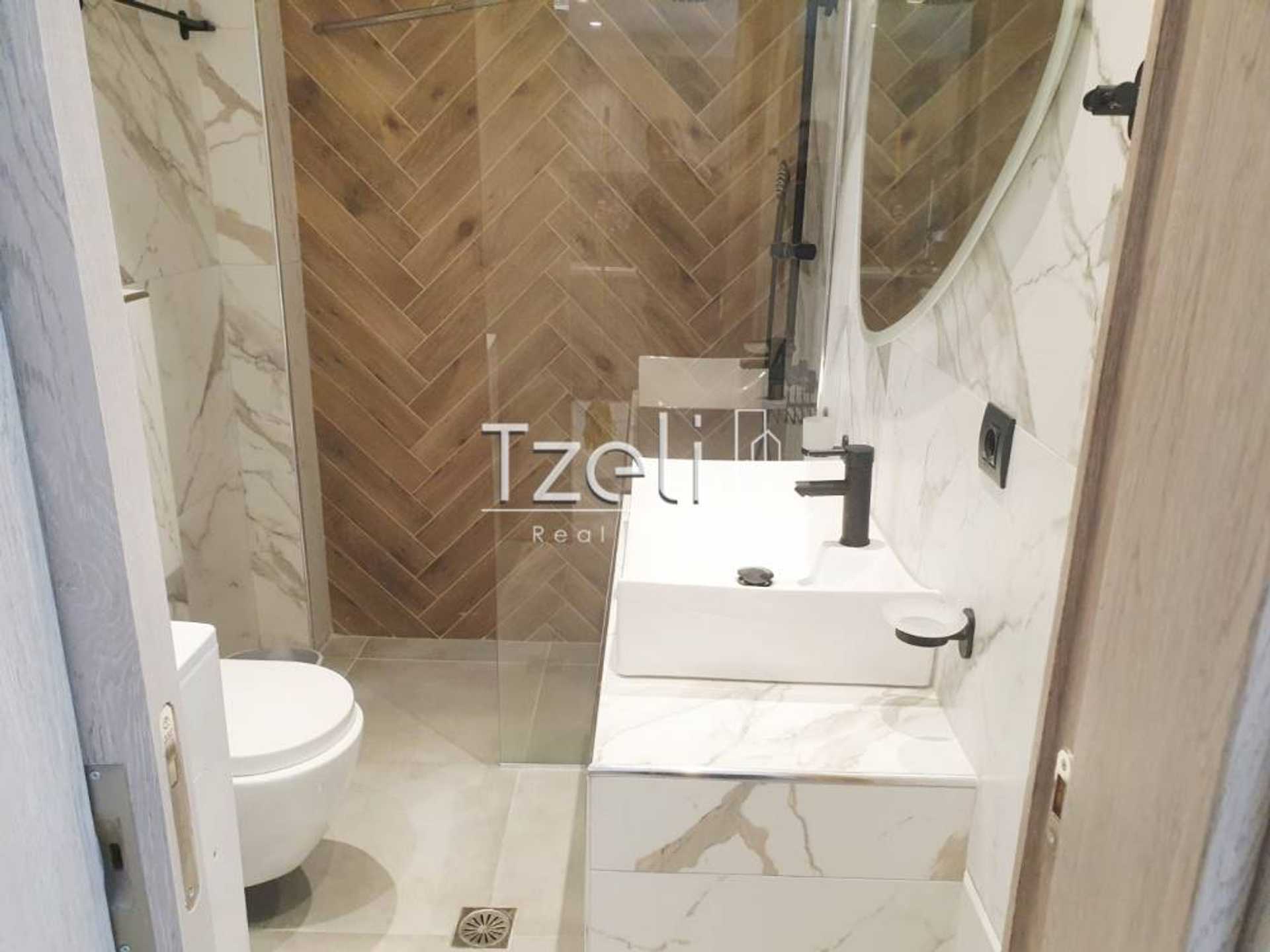 Property thumbnail 4