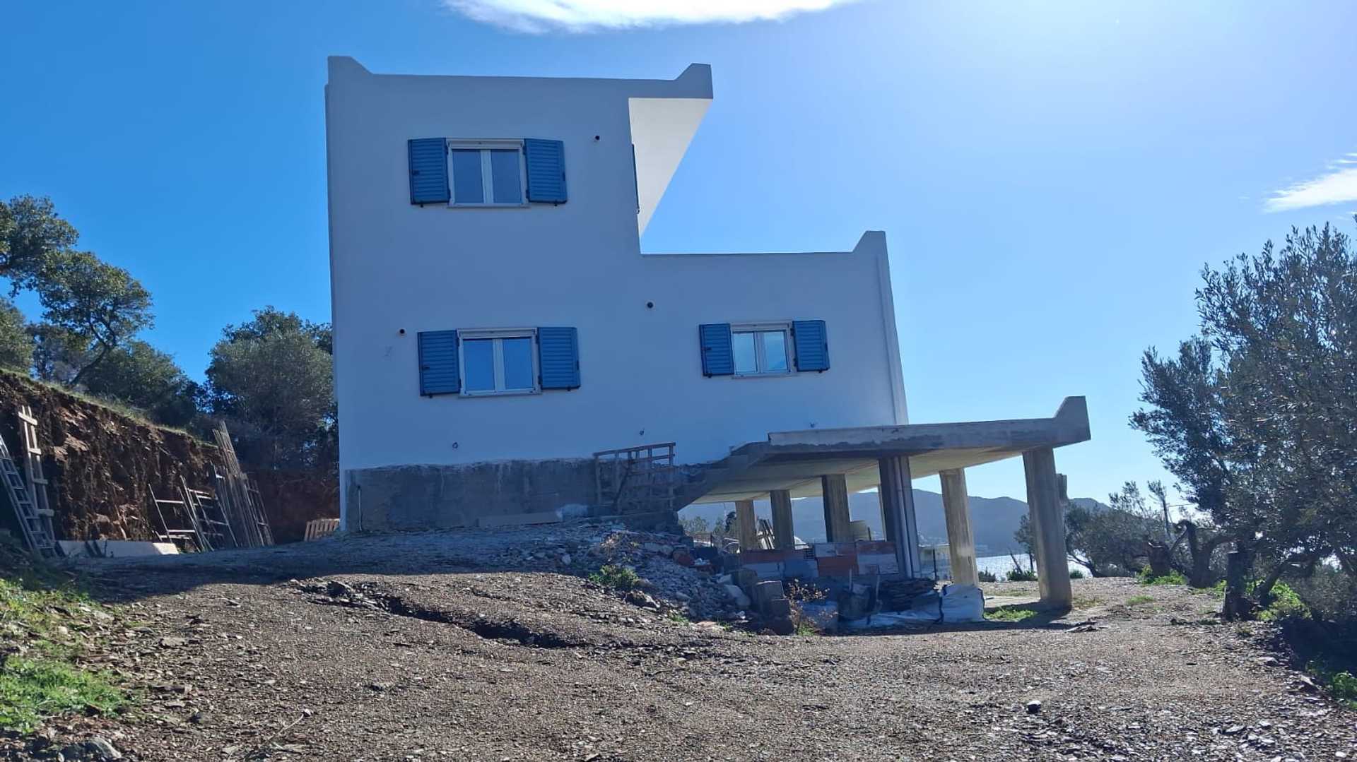 Property thumbnail 3