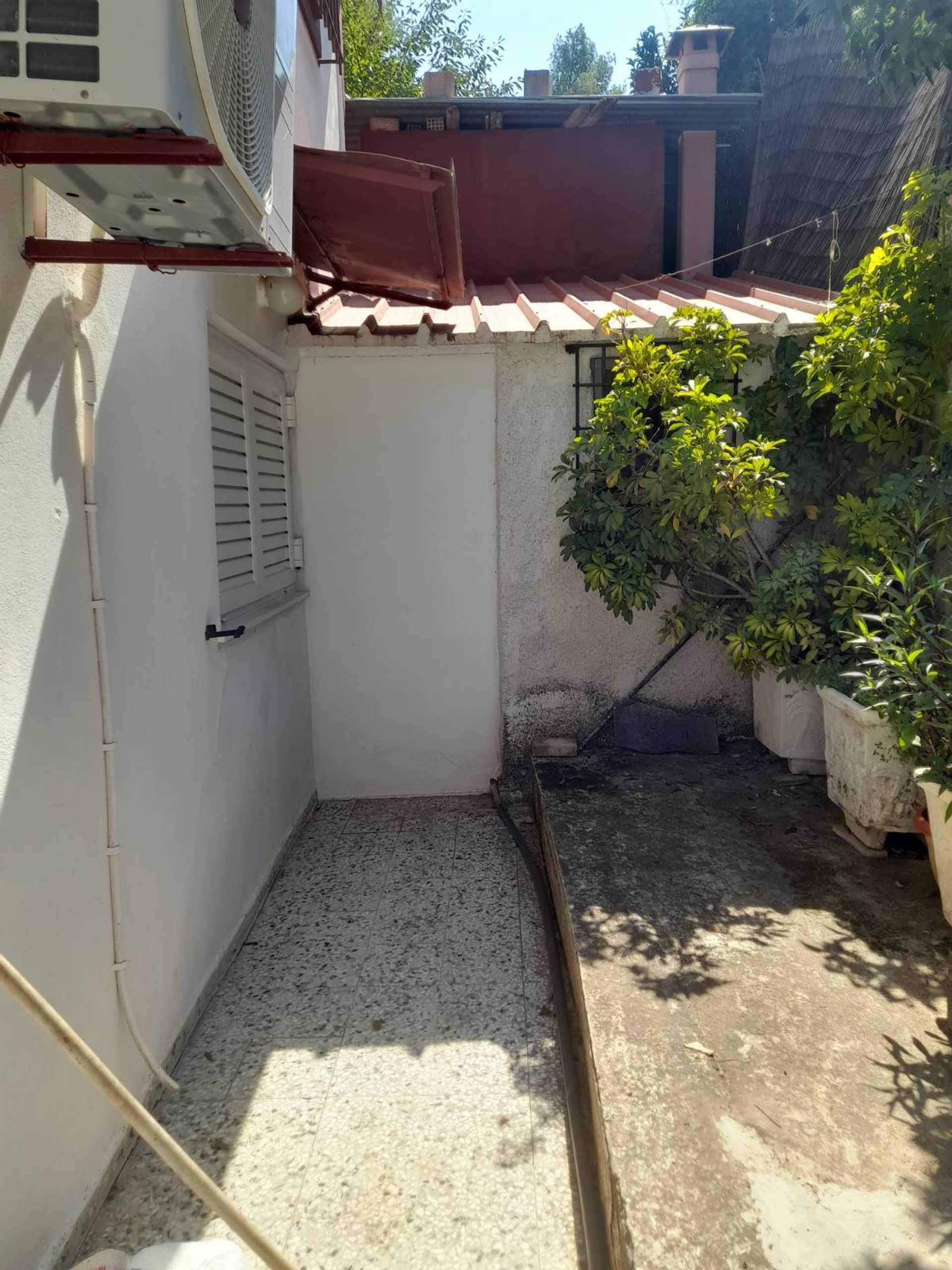 Property thumbnail 4