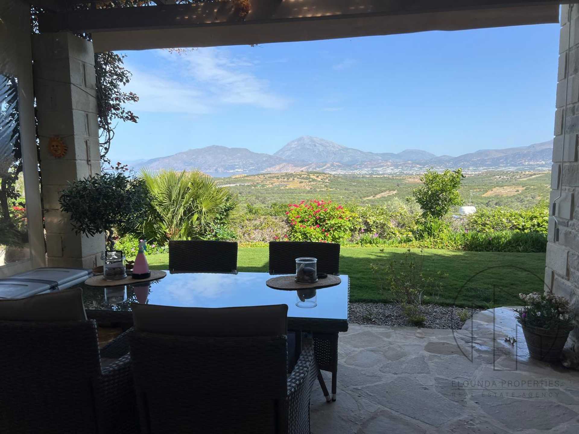 Property thumbnail 3