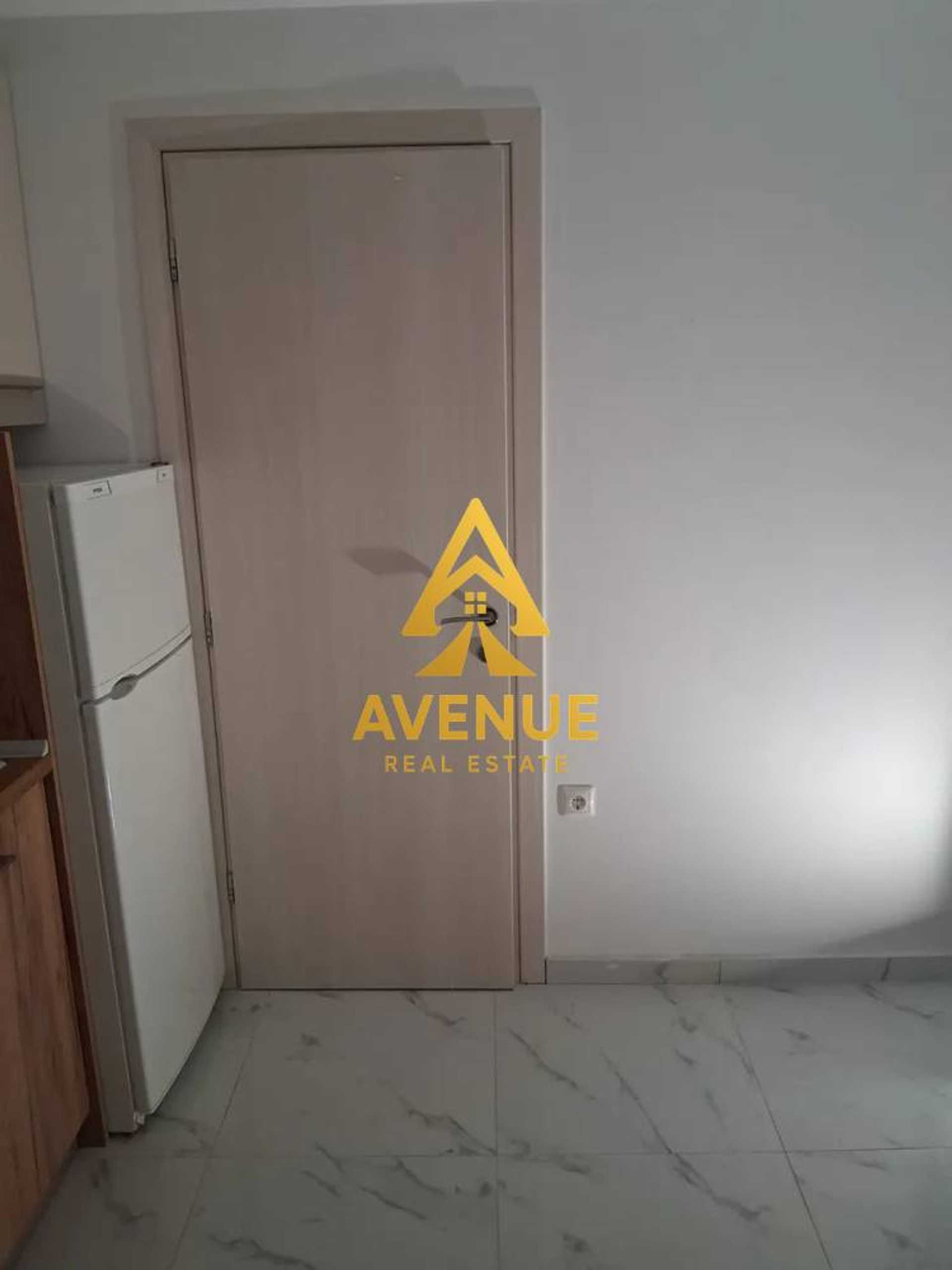 Property thumbnail 4
