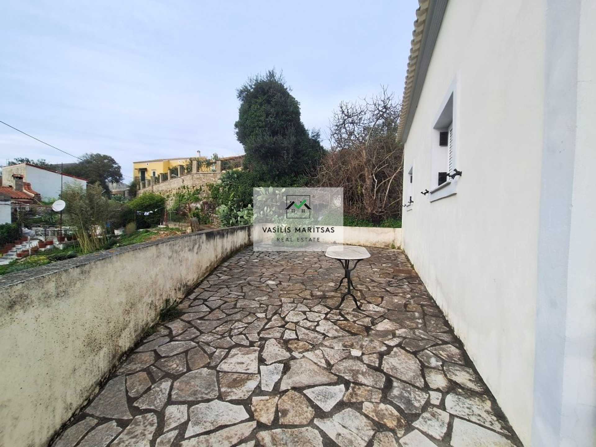 Property thumbnail 3