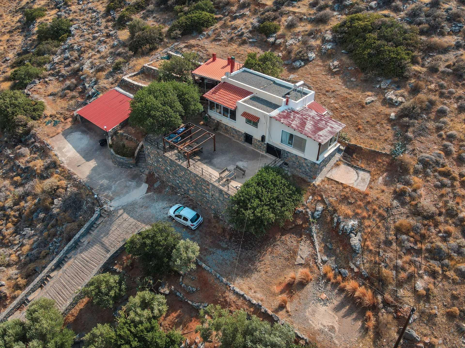 Property thumbnail 2