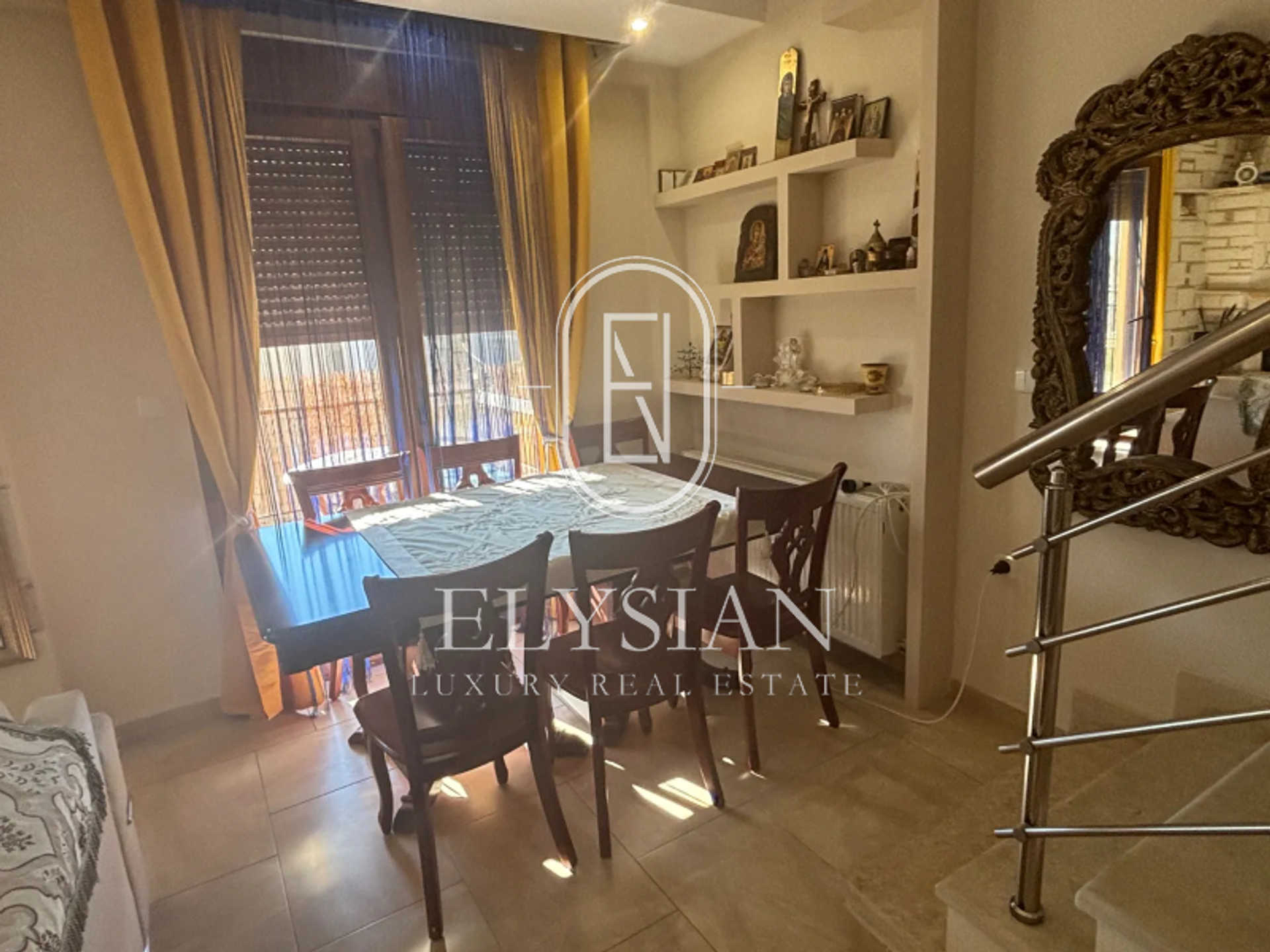 Property thumbnail 2