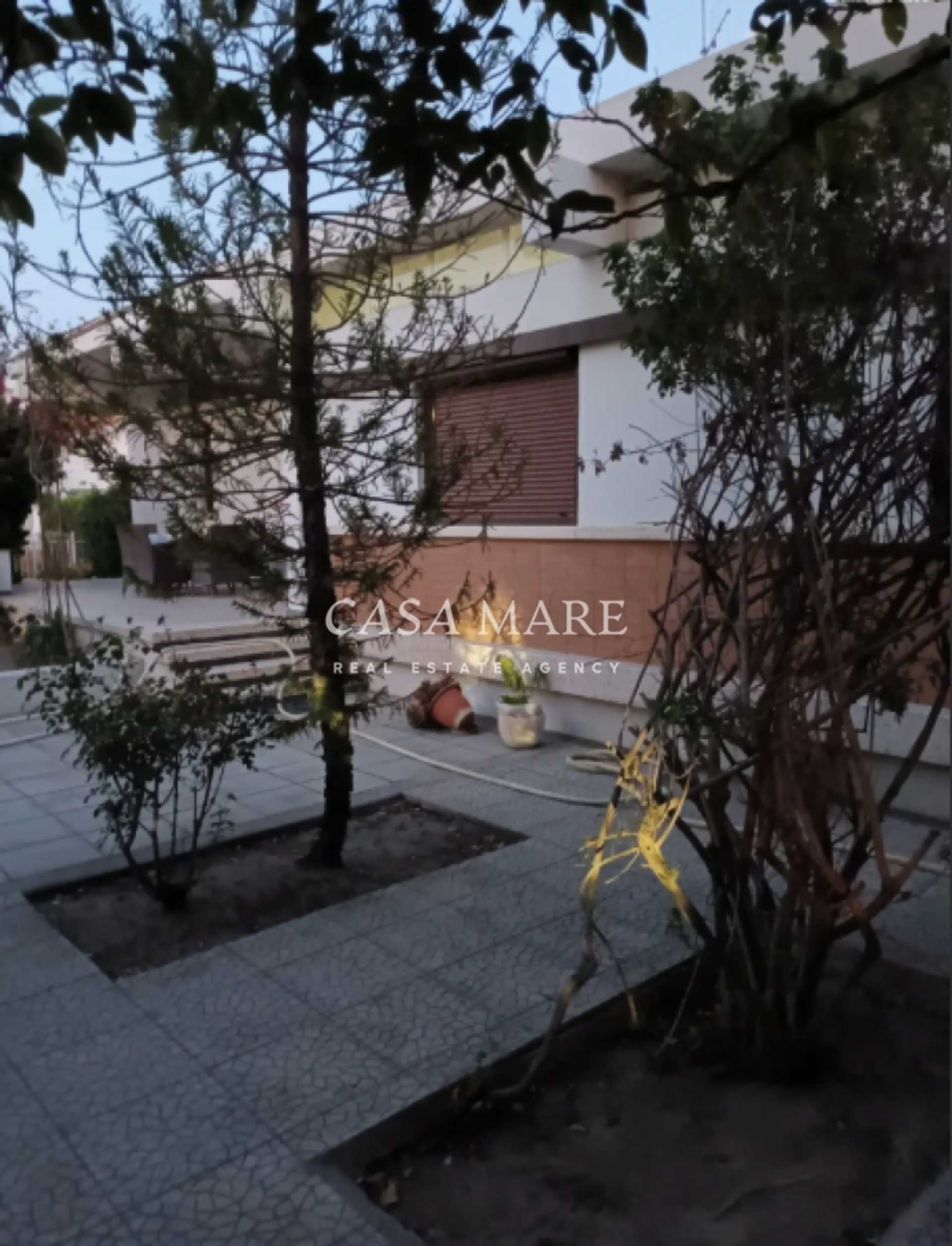 Property thumbnail 4