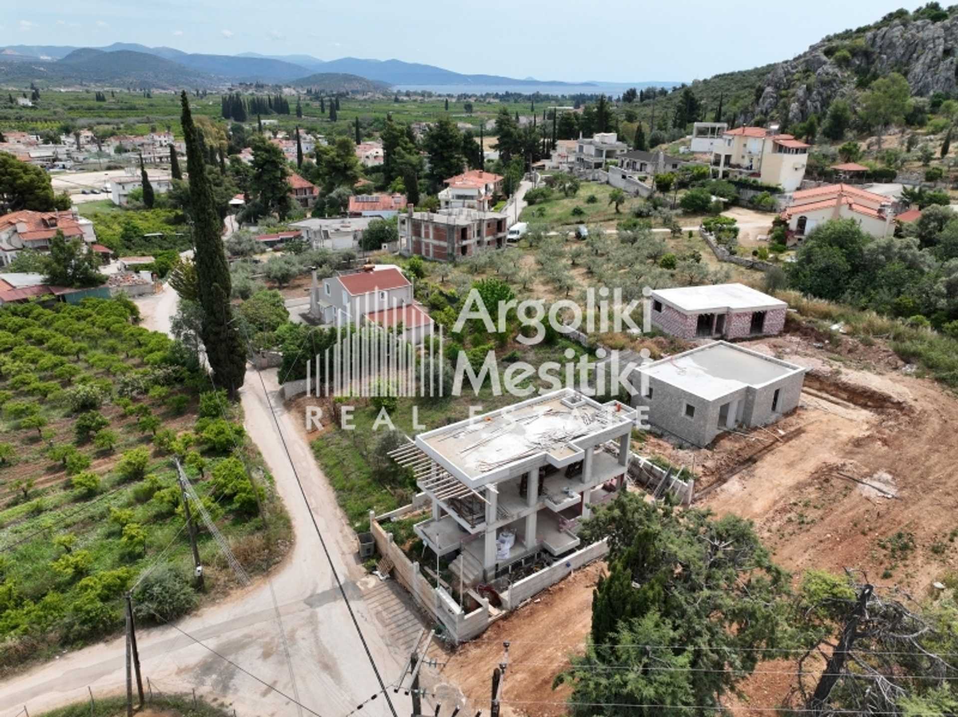 Property thumbnail 2