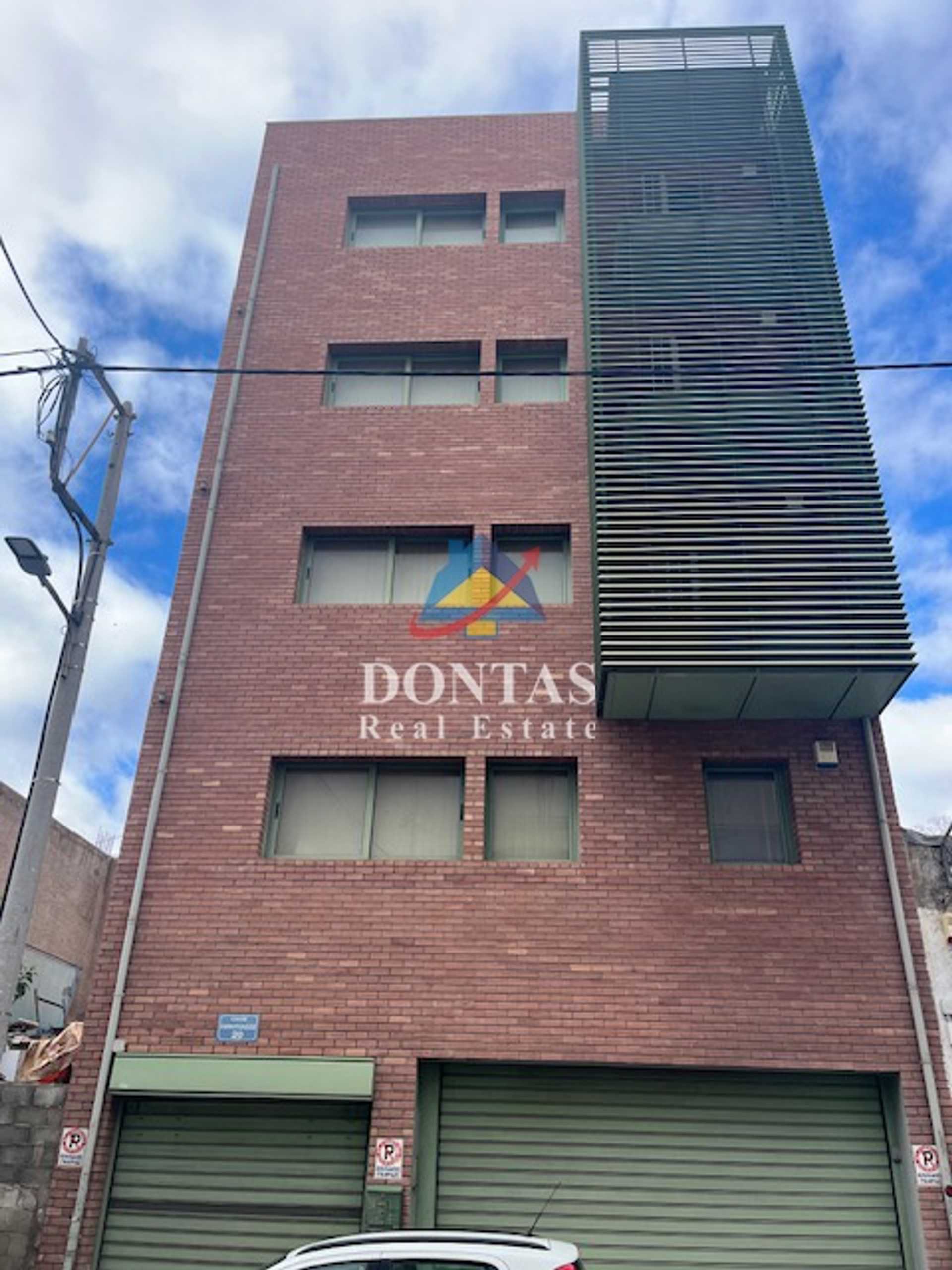 Property thumbnail 2