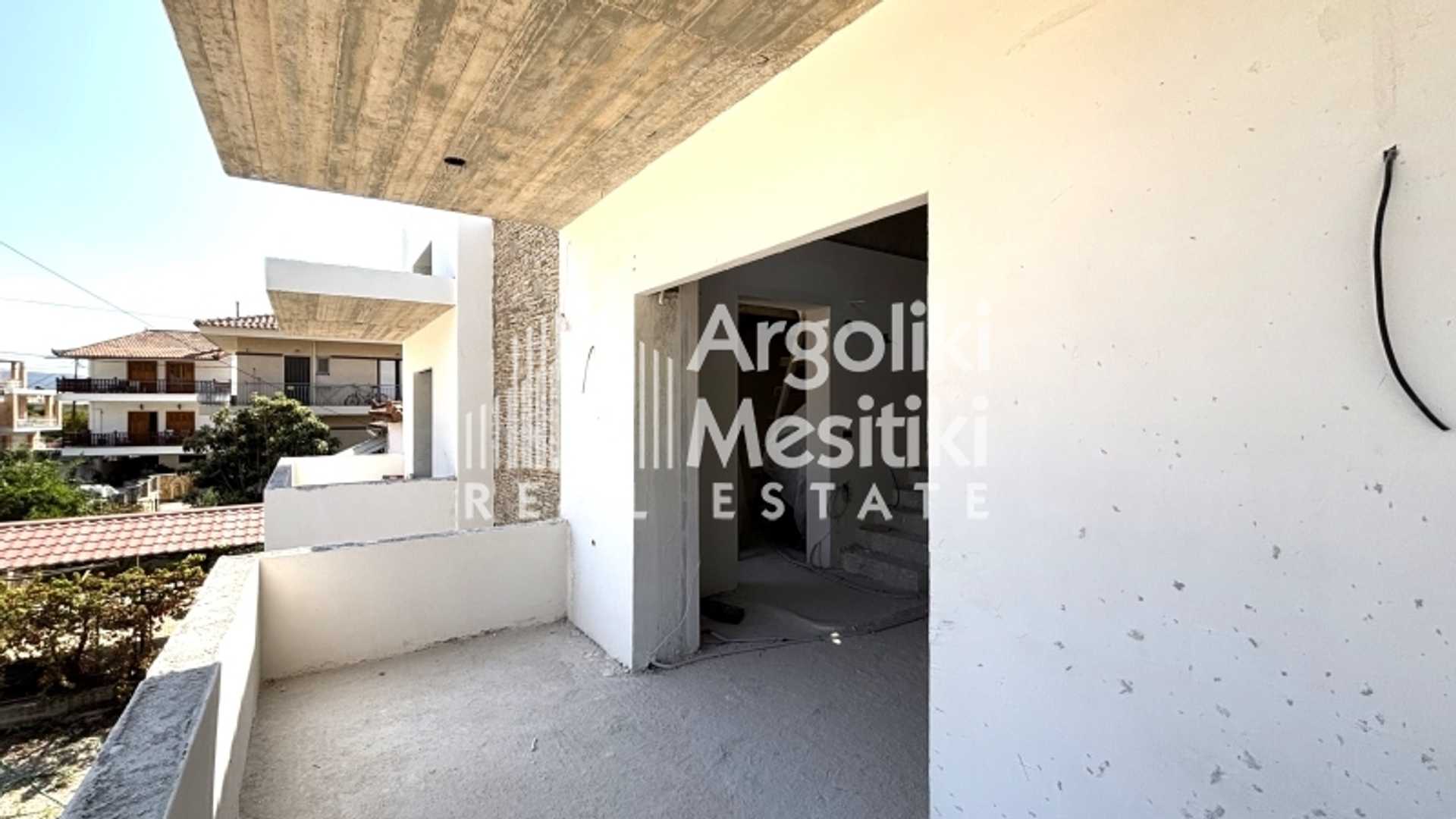 Property thumbnail 3