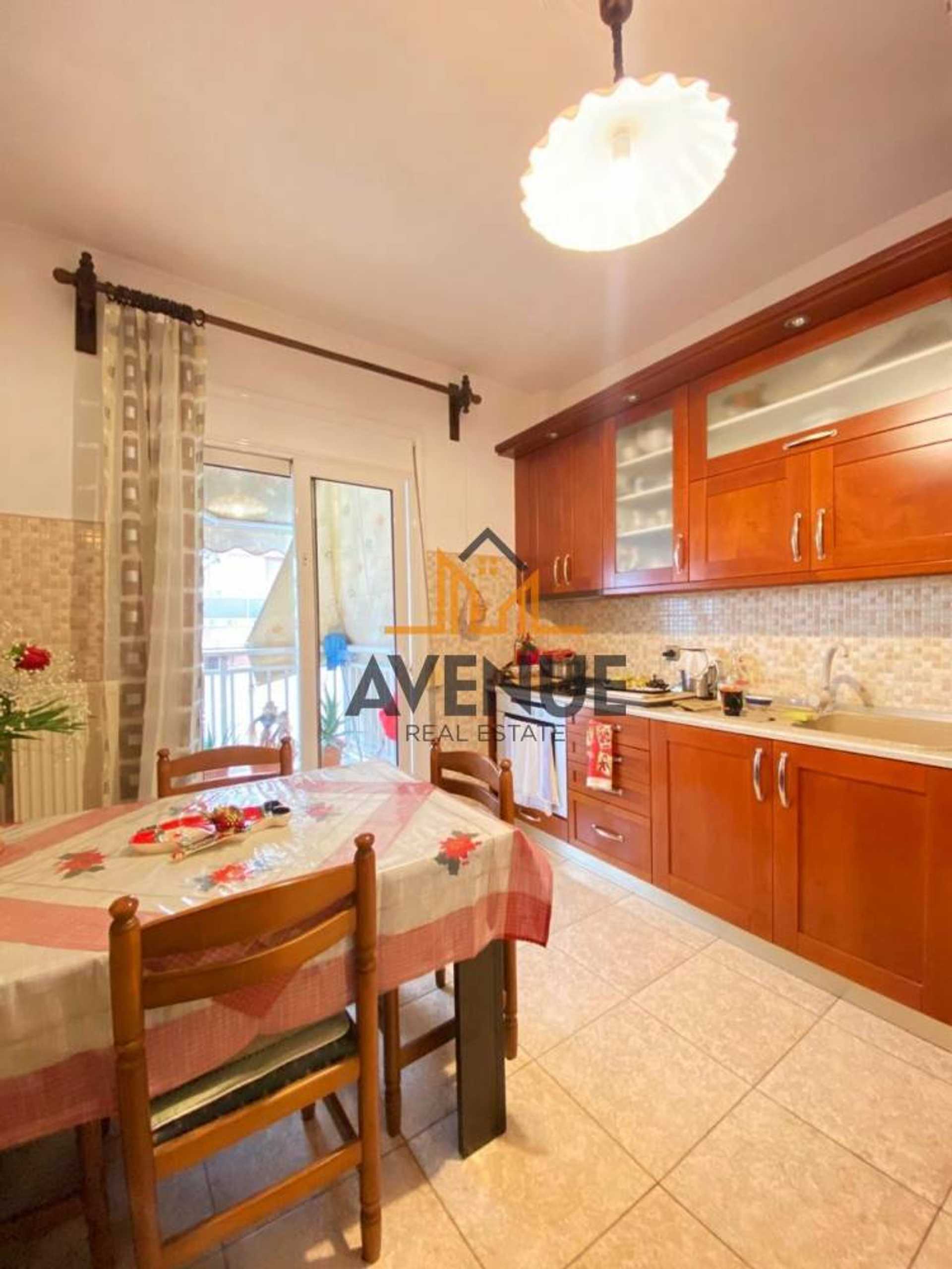 Property thumbnail 3