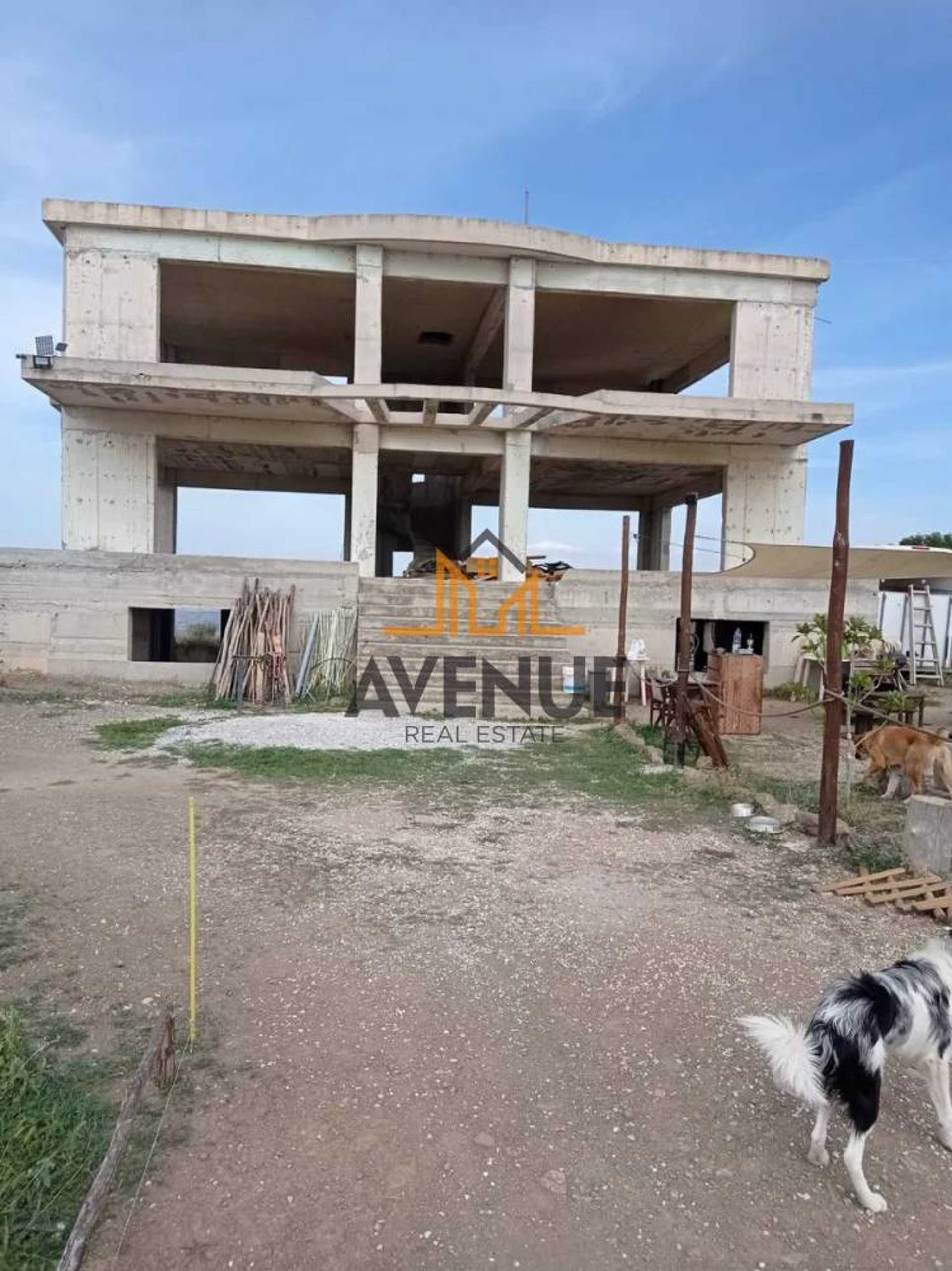 Property thumbnail 2