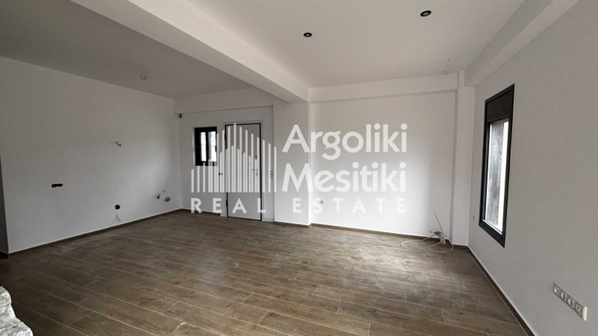 Property thumbnail 2