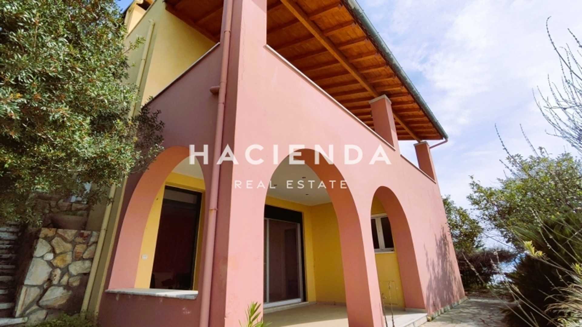 Property thumbnail 2