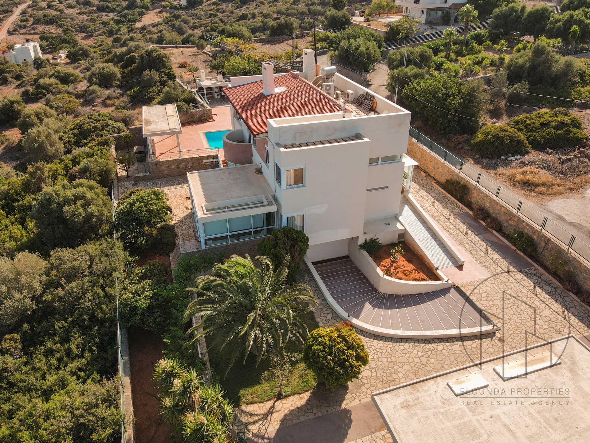 Property thumbnail 3