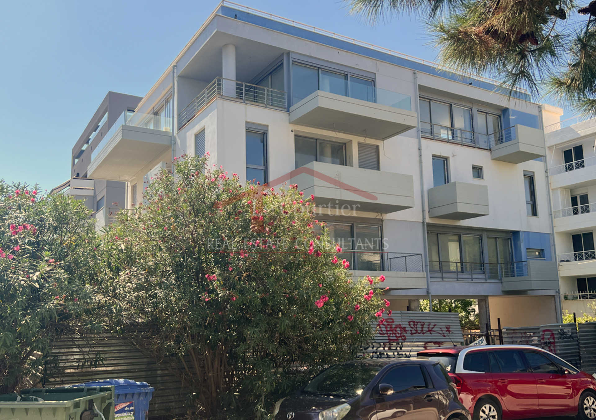 Property thumbnail 2