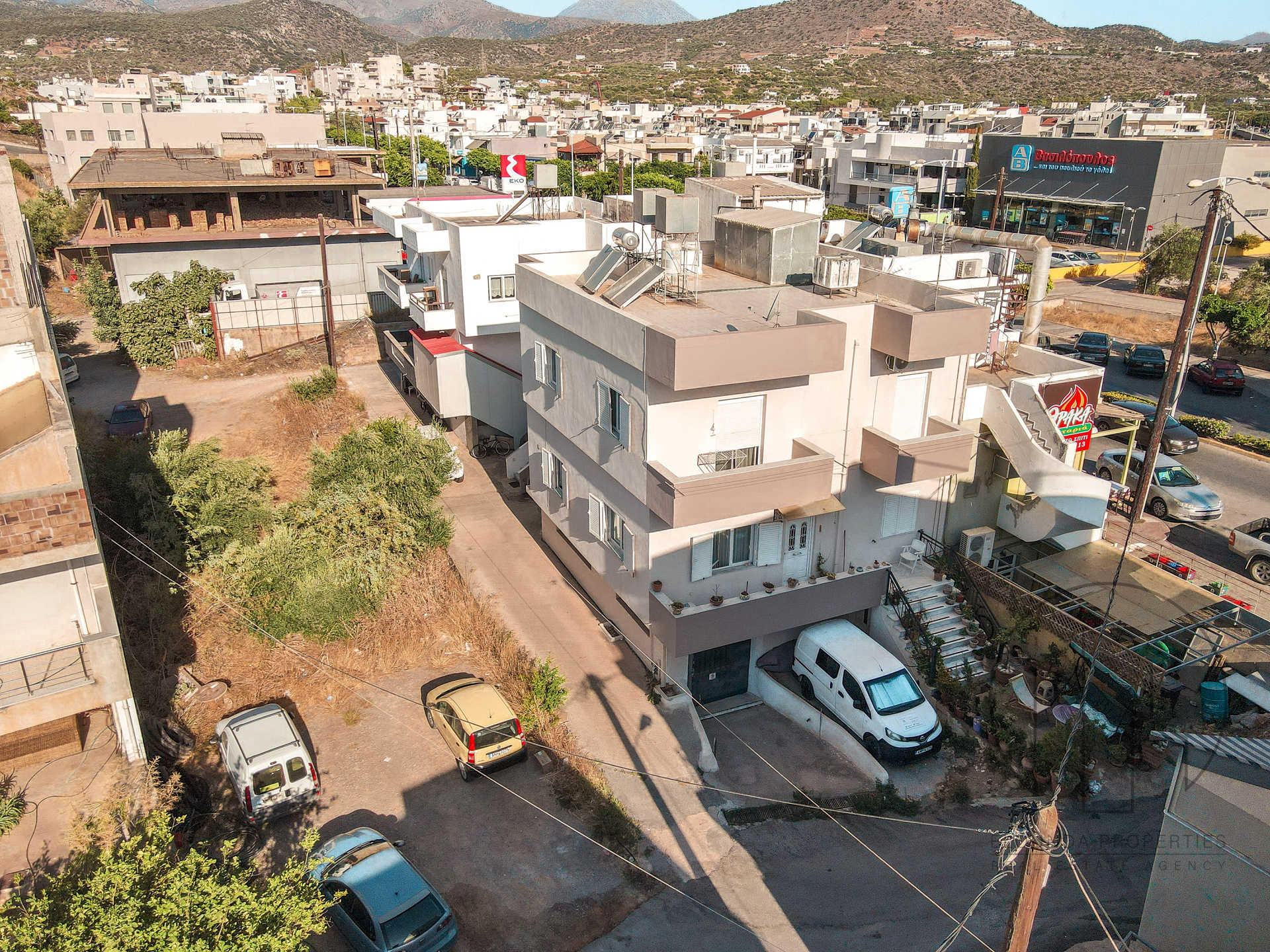 Property thumbnail 4