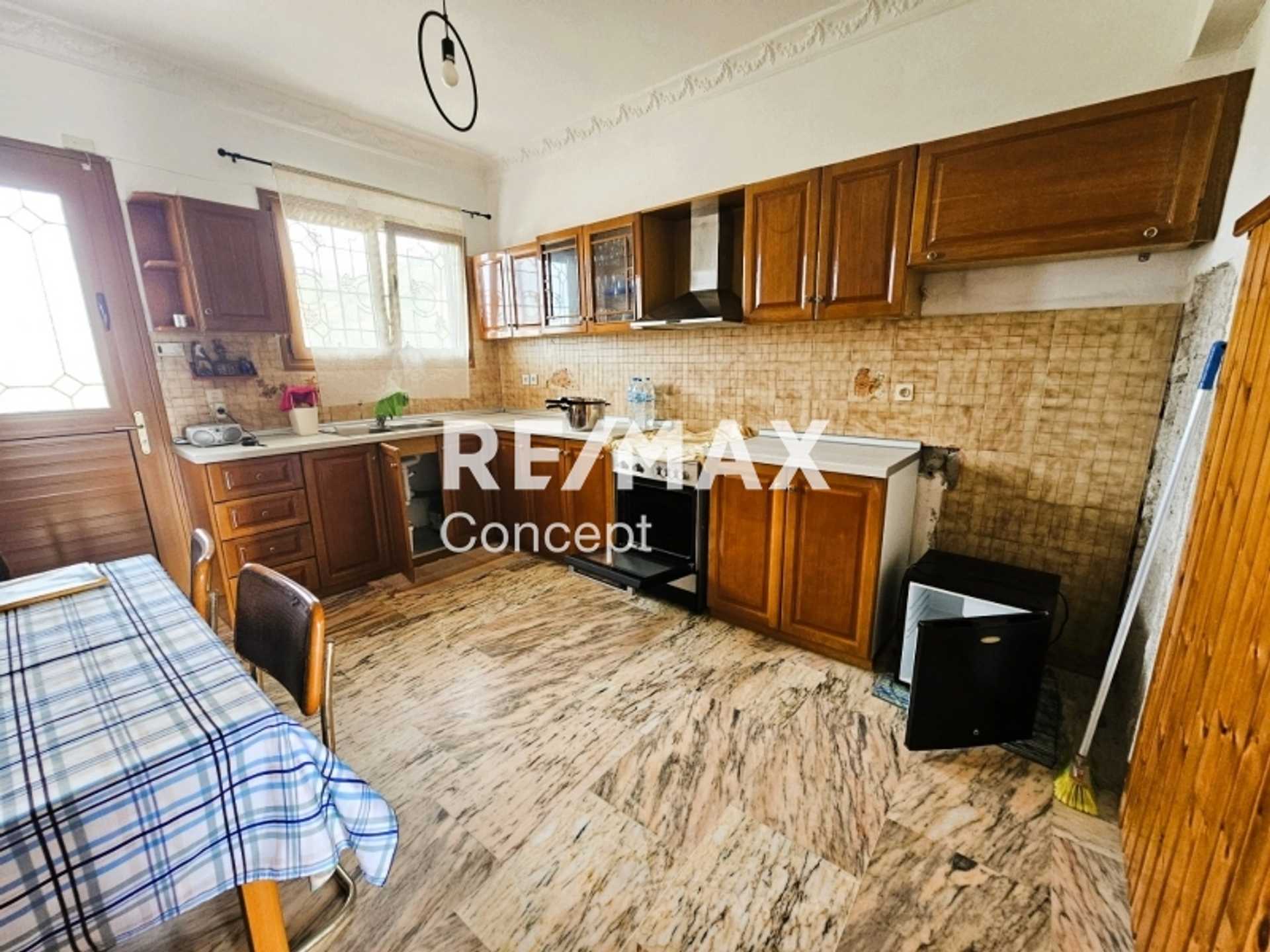 Property thumbnail 3