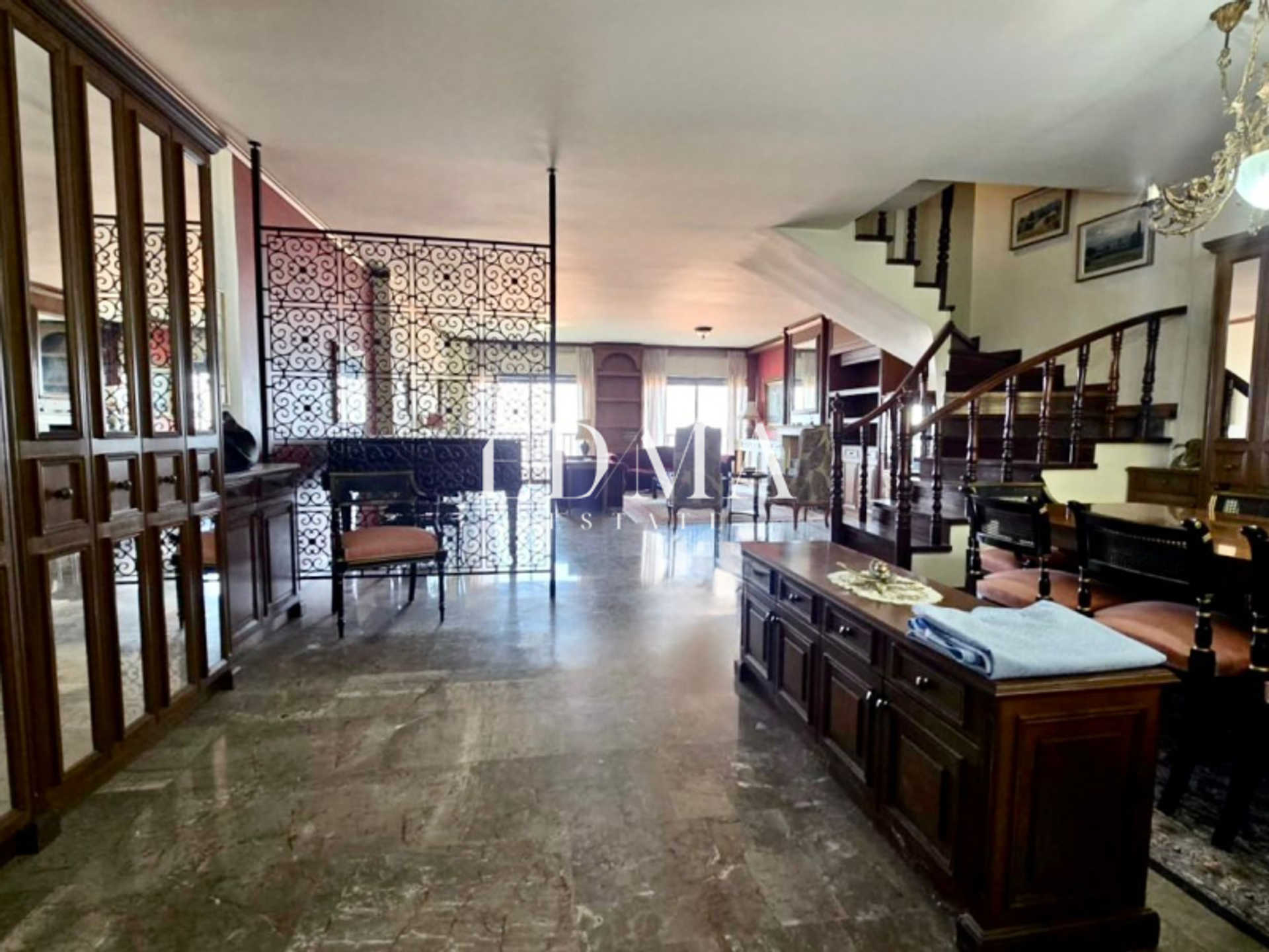 Property thumbnail 4