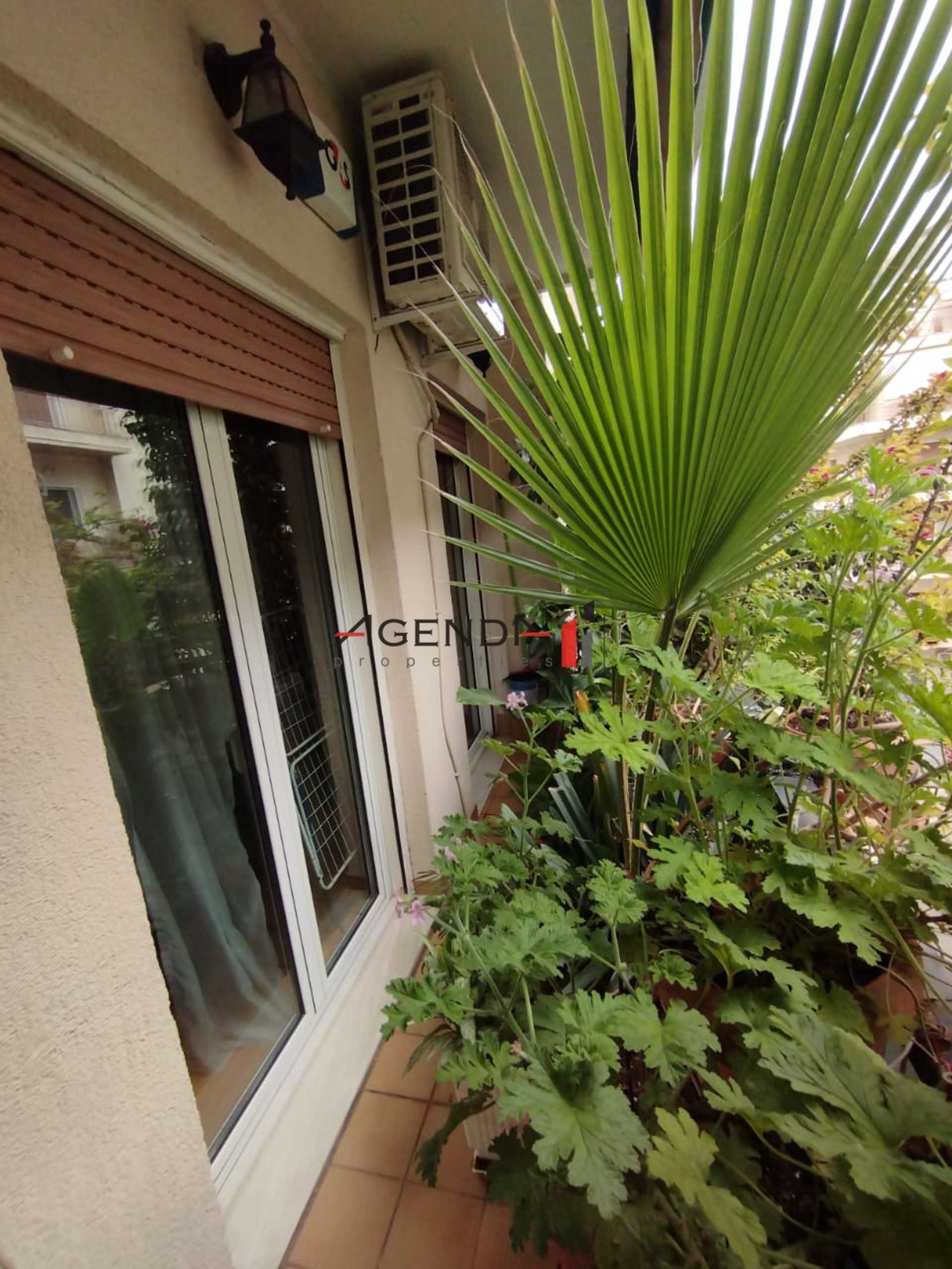 Property thumbnail 3