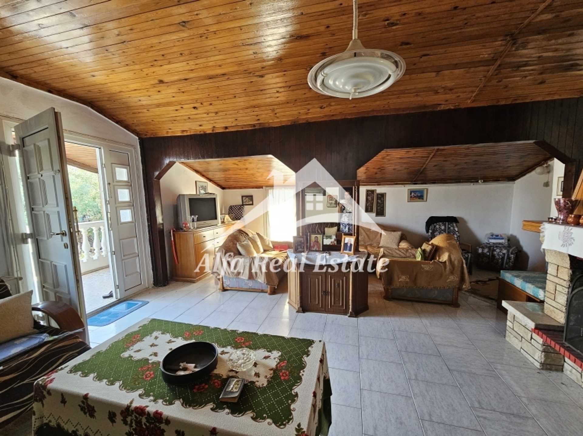 Property thumbnail 4