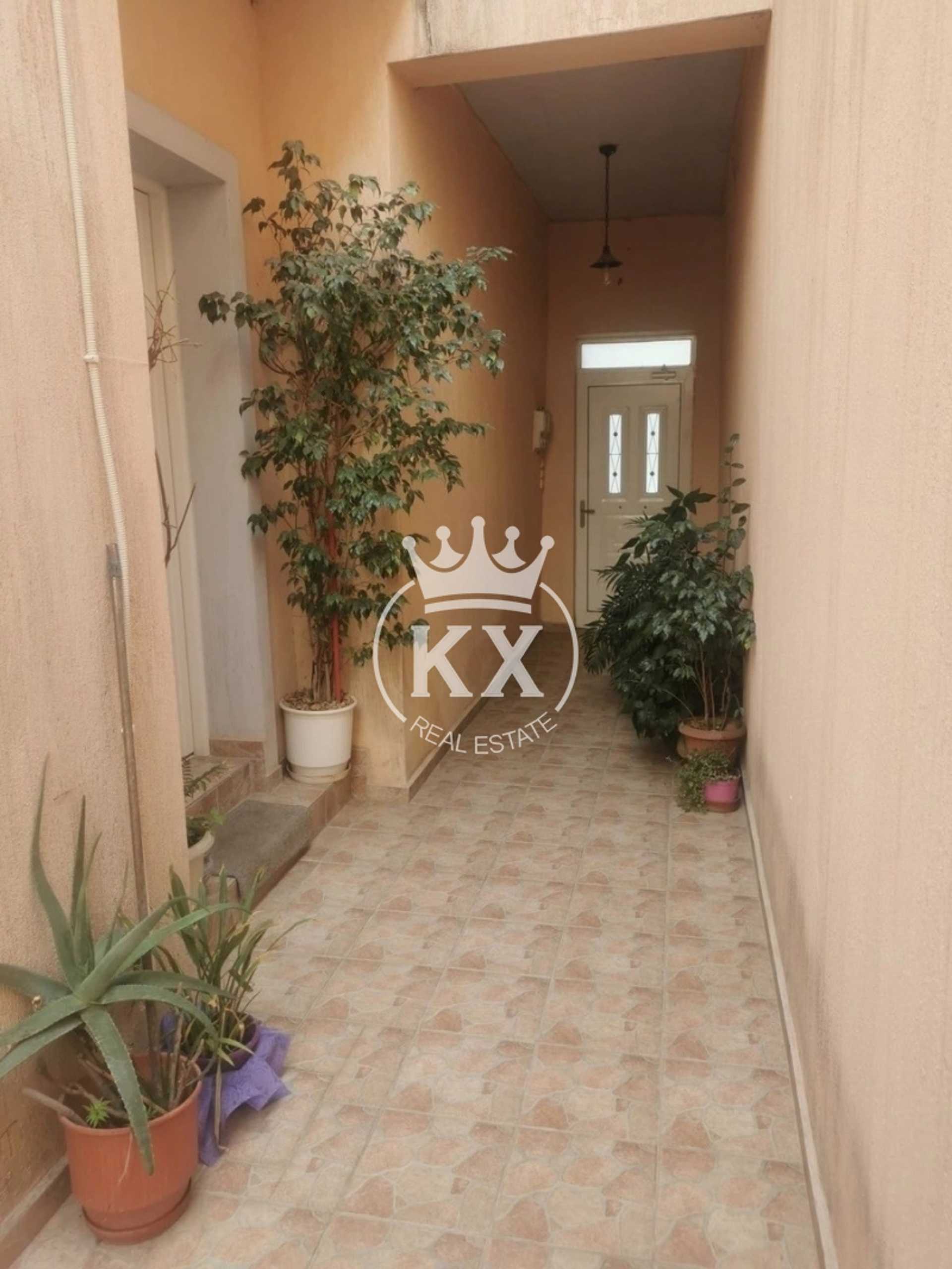 Property thumbnail 3