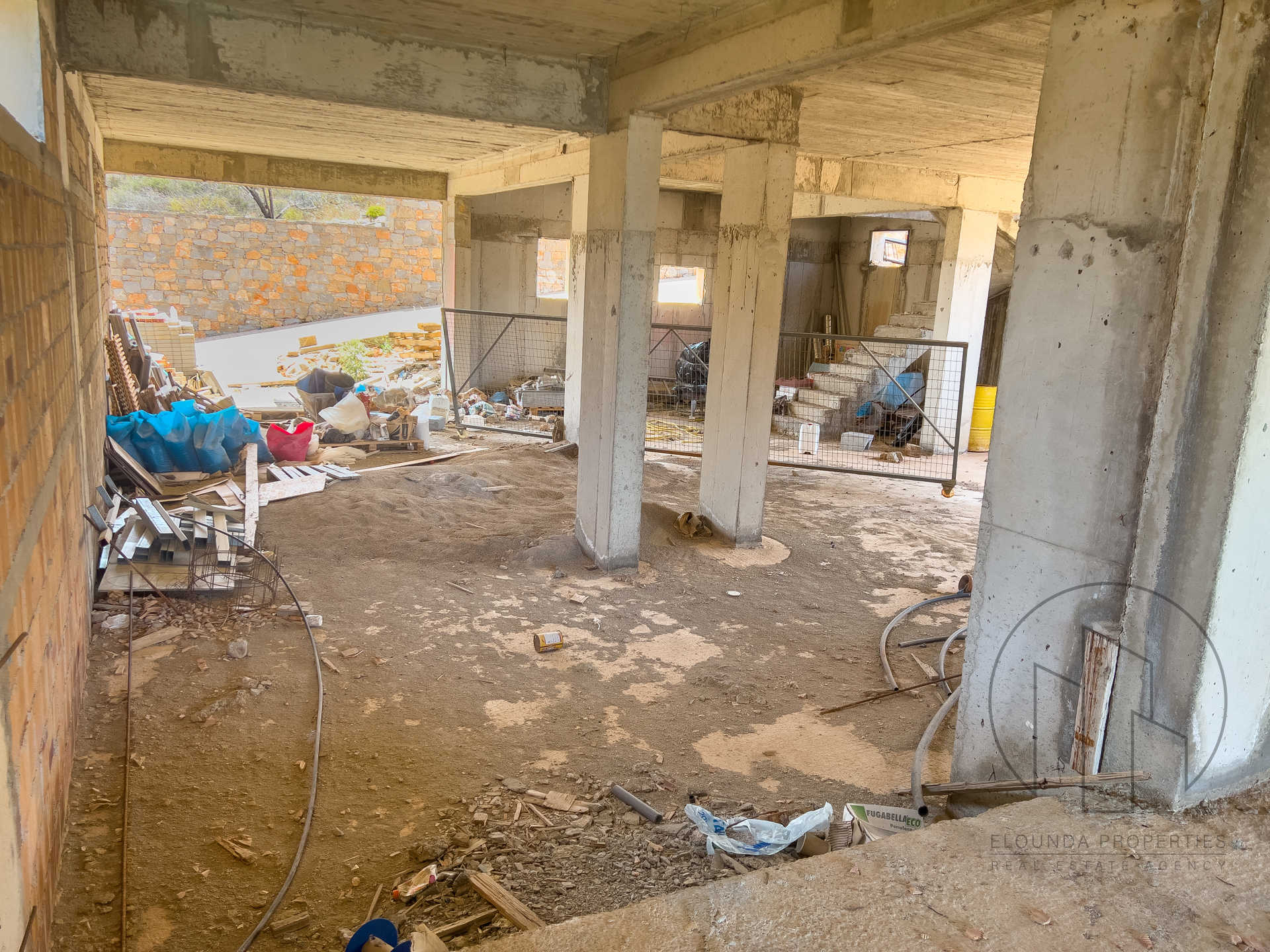 Property thumbnail 2