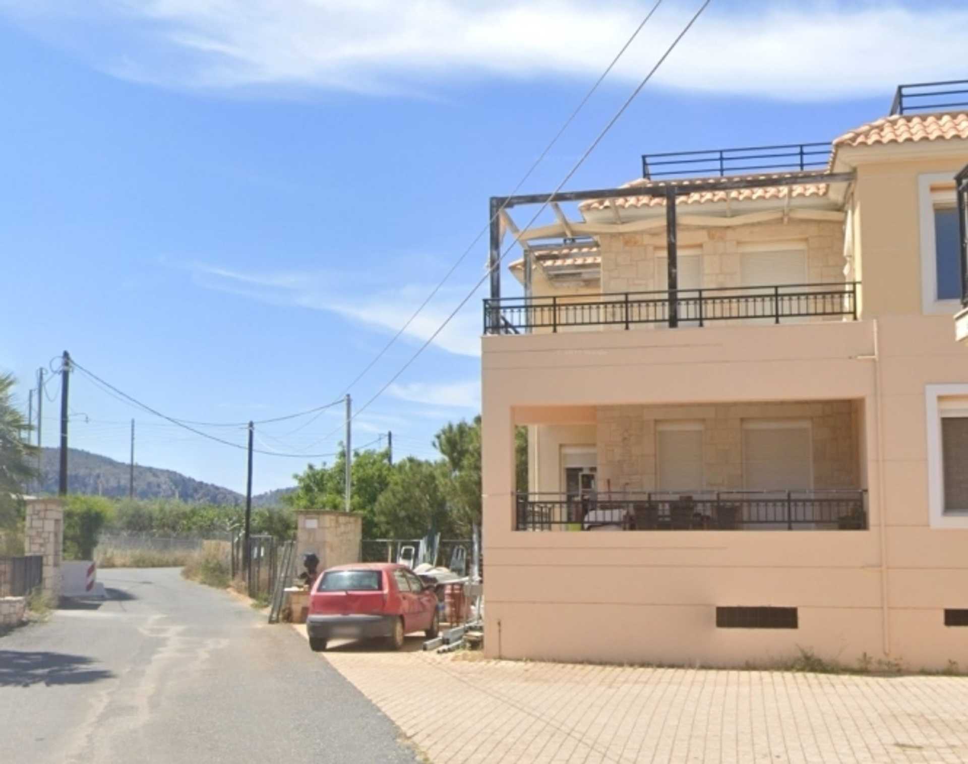 Property thumbnail 2