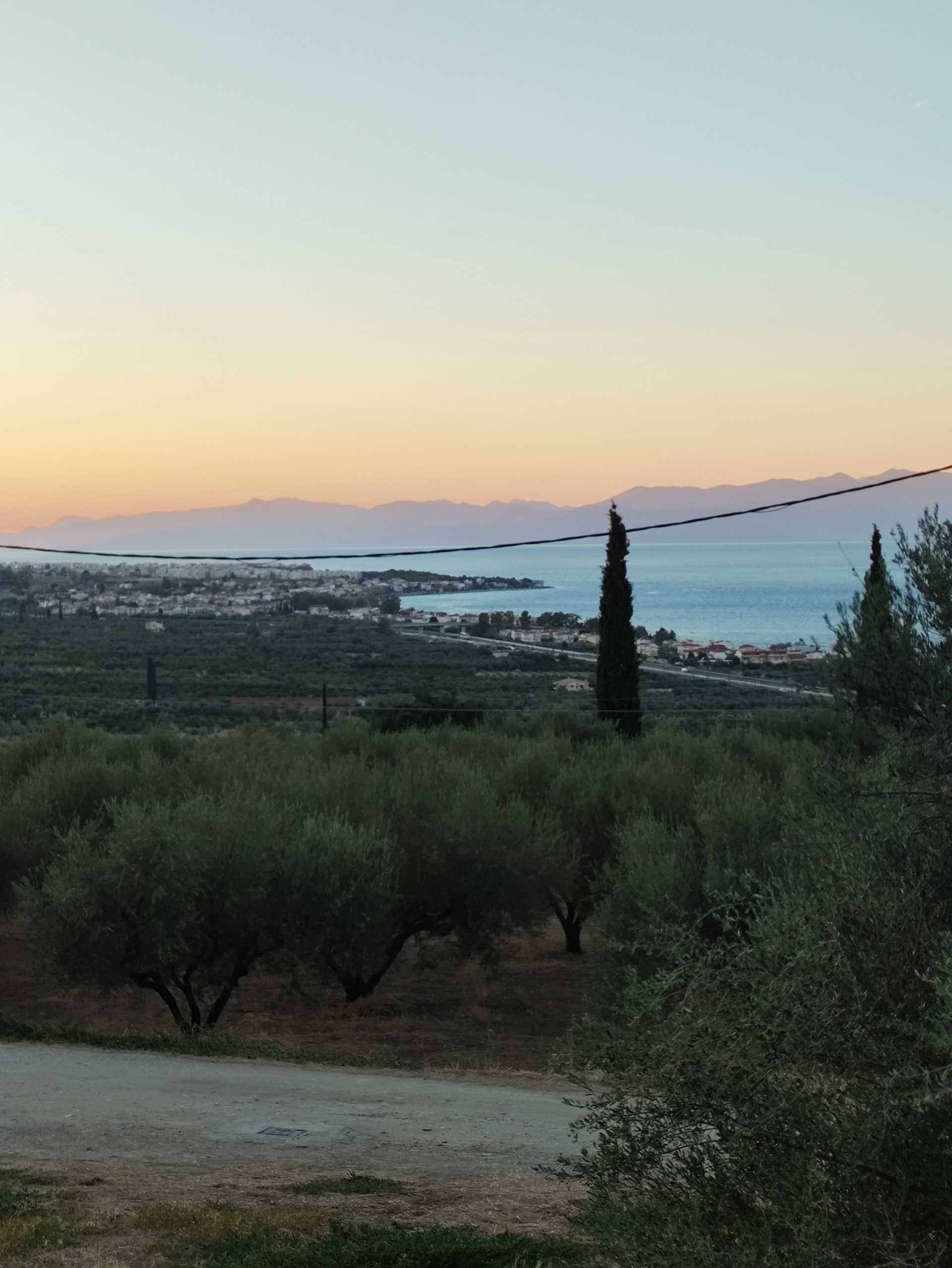 Property thumbnail 2