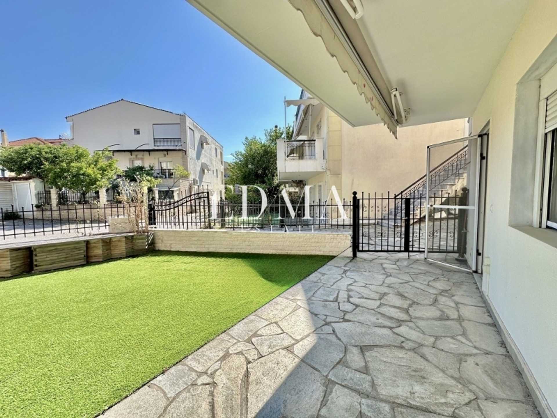 Property thumbnail 2