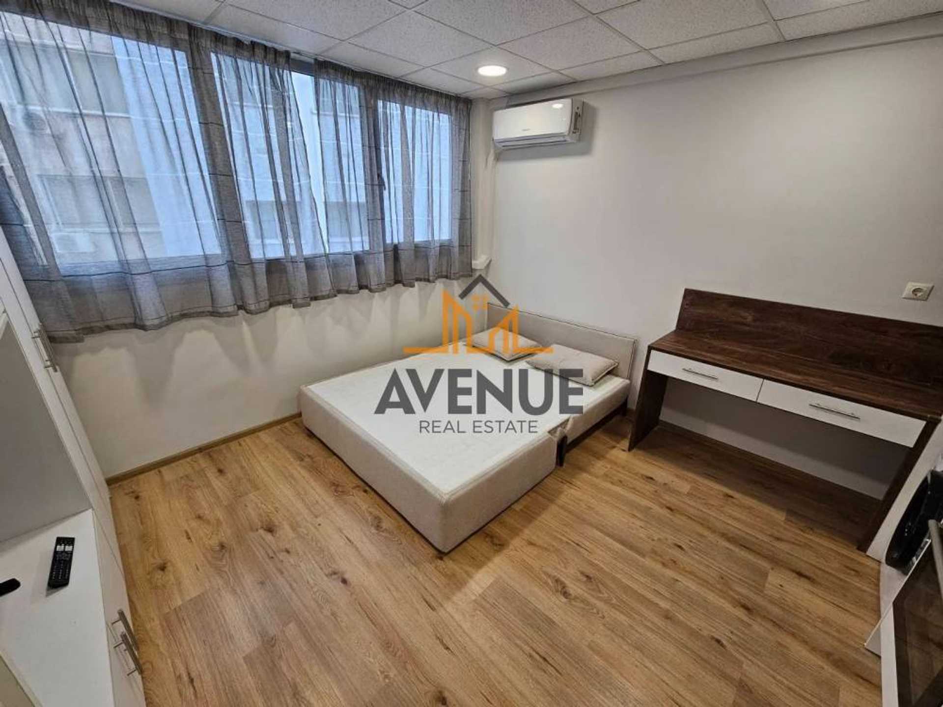 Property thumbnail 3