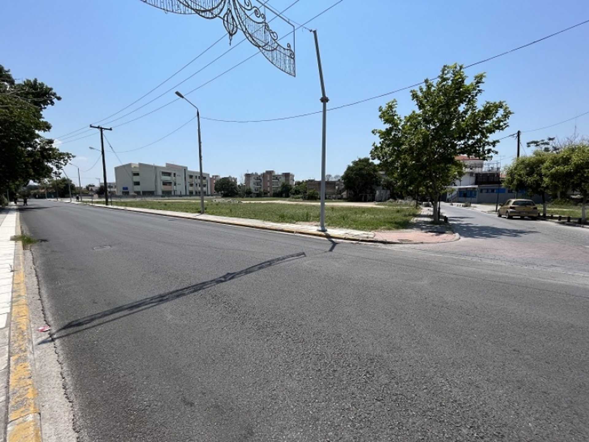 Property thumbnail 2