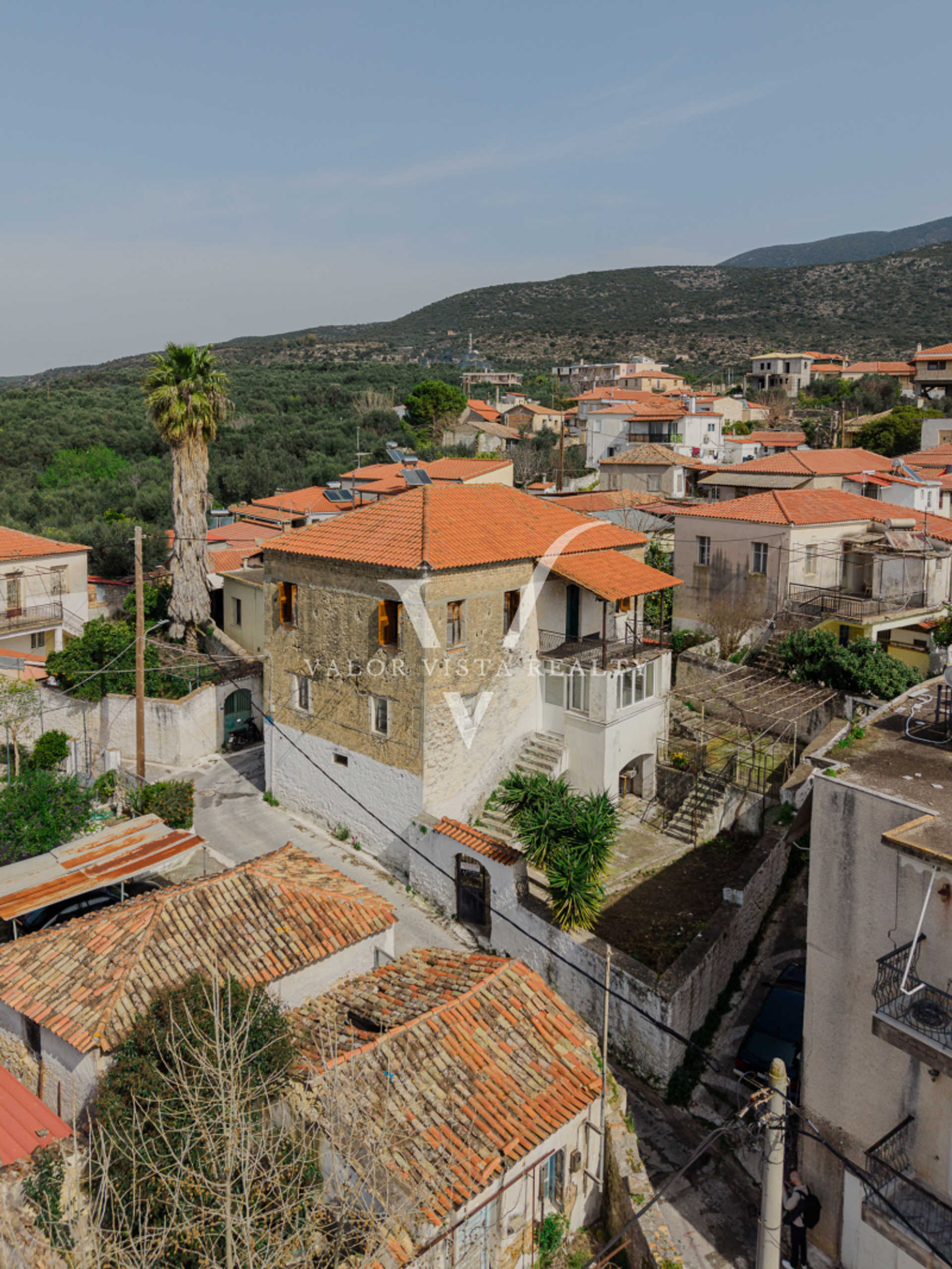 Property thumbnail 3