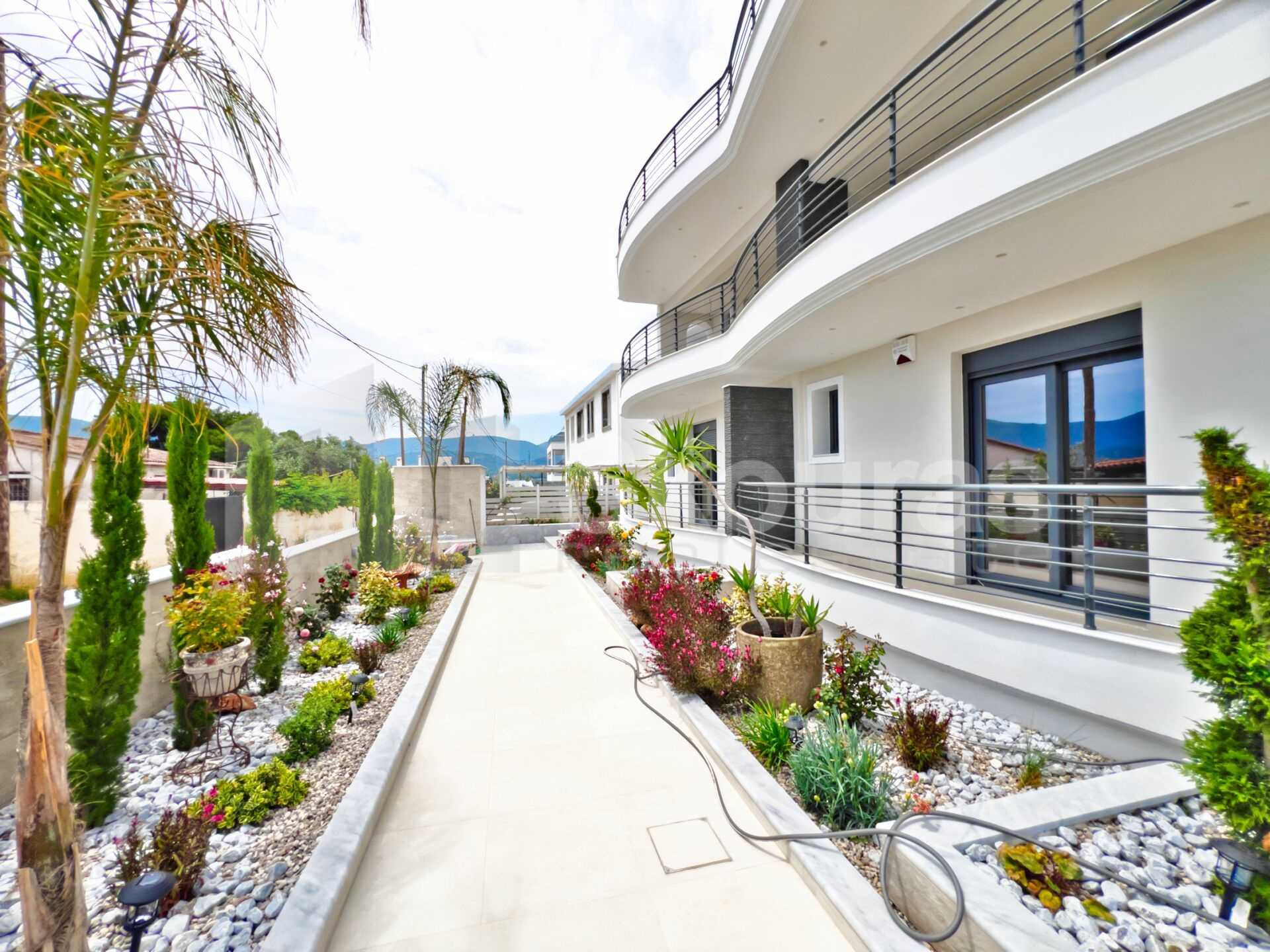 Property thumbnail 4