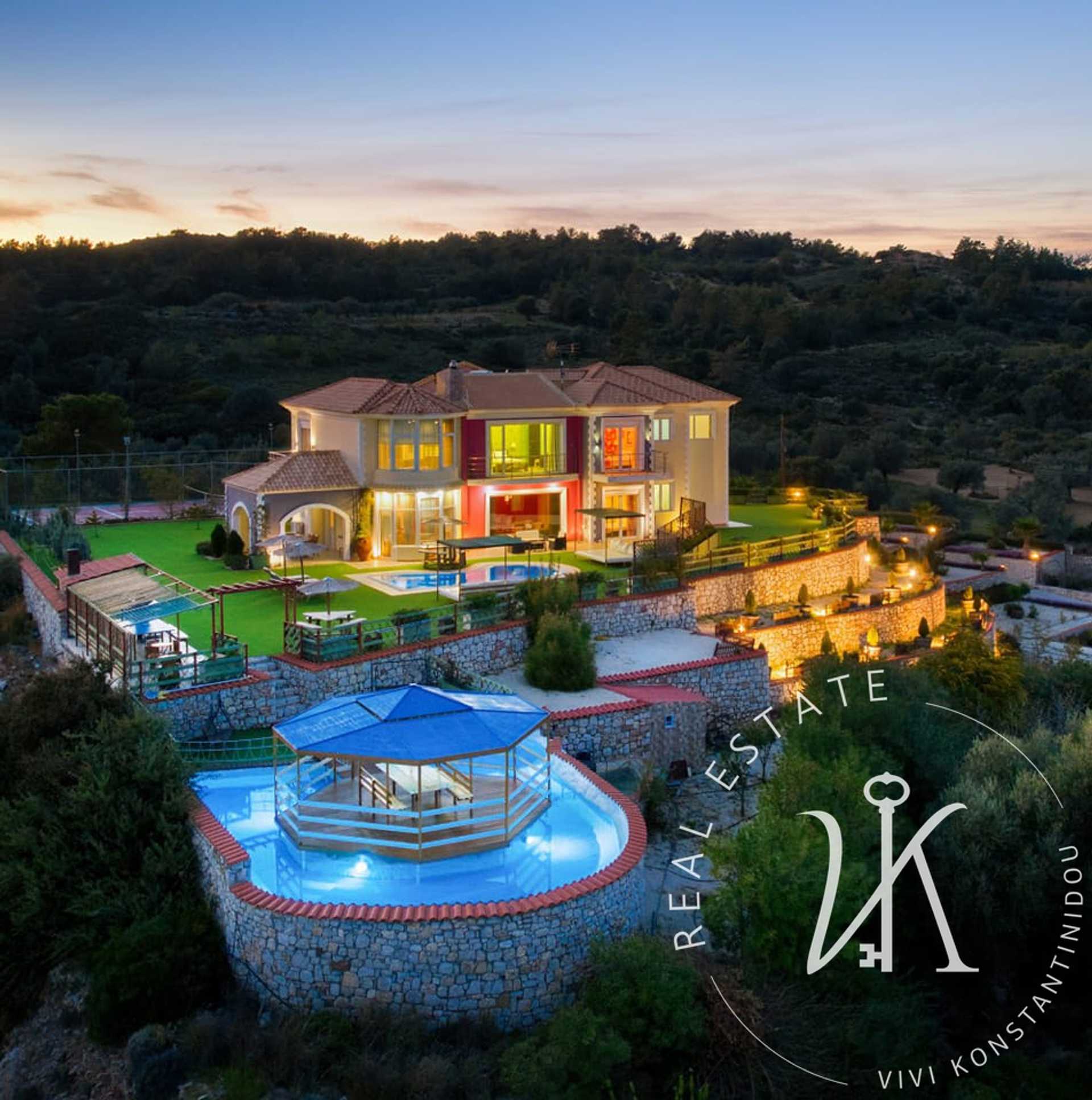 Property thumbnail 2