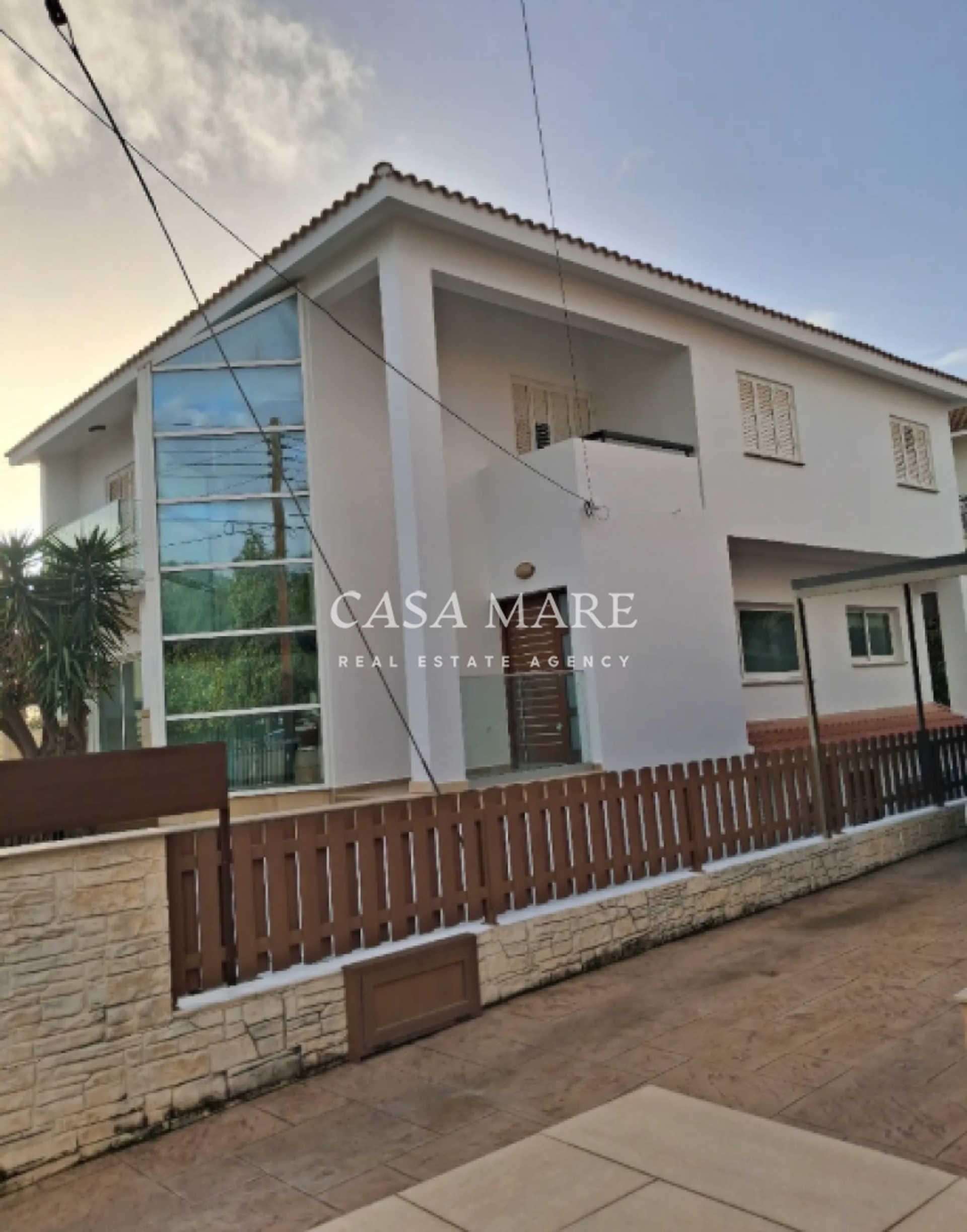 Property thumbnail 2