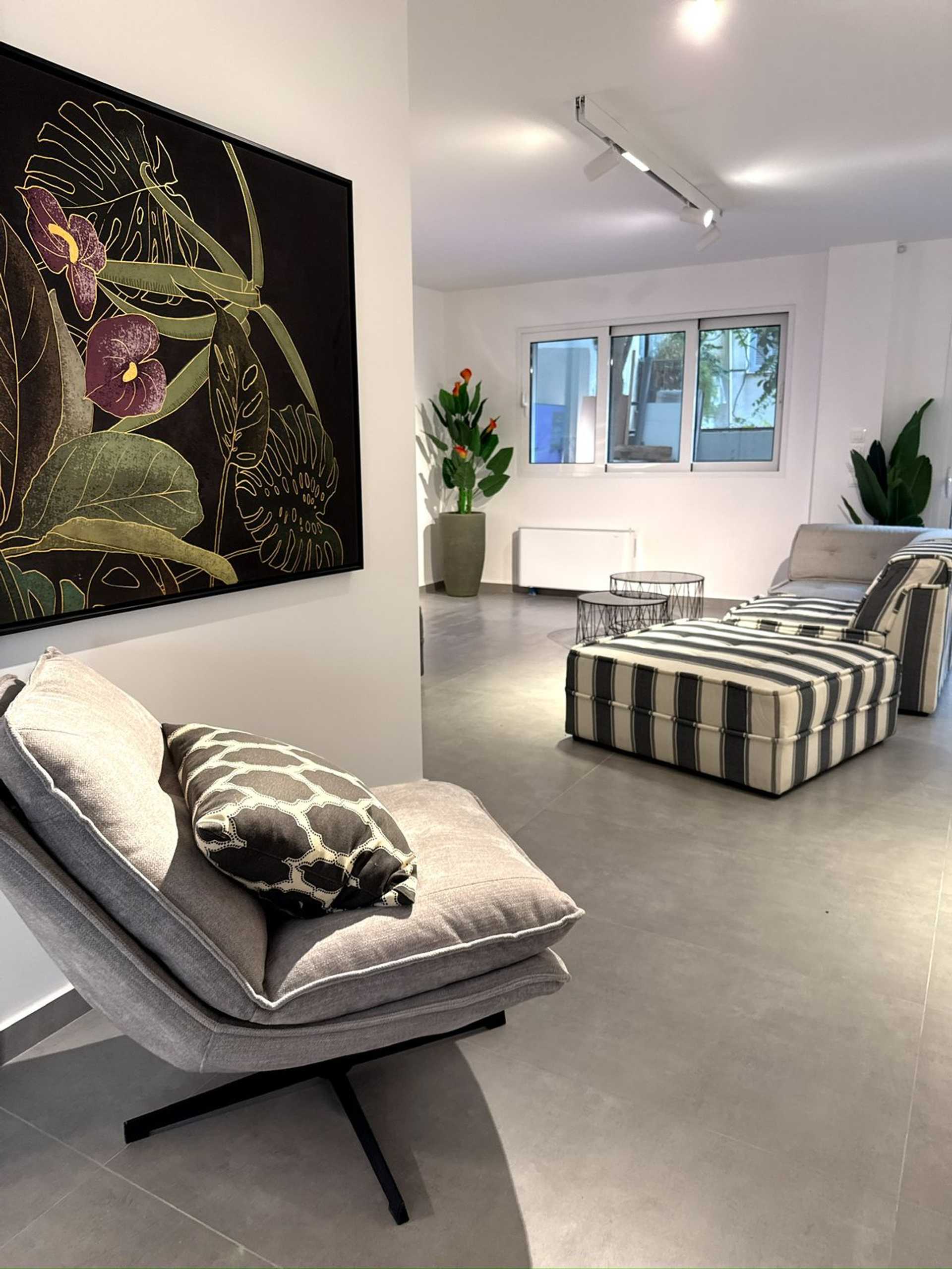 Property thumbnail 3