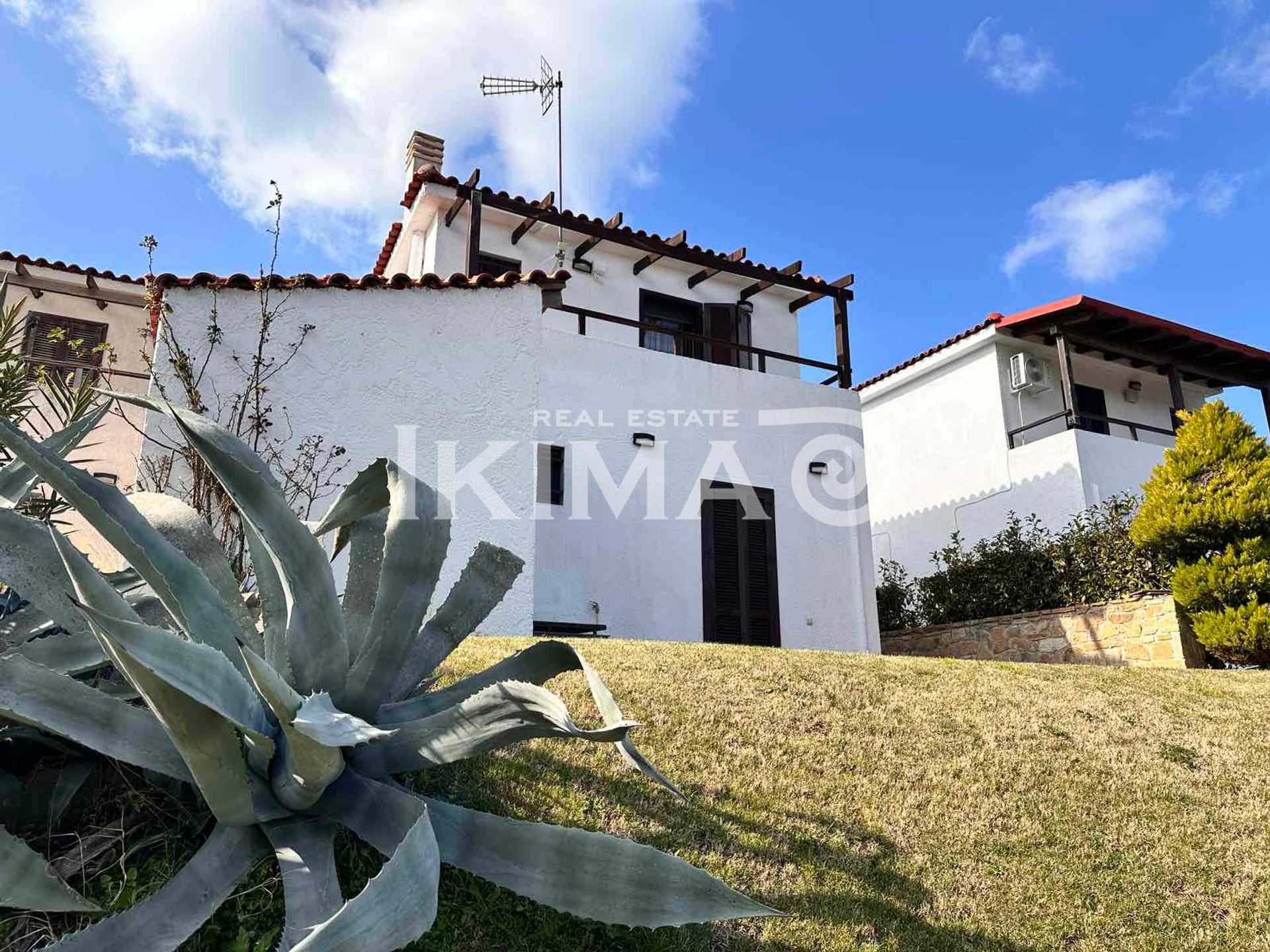 Property thumbnail 2