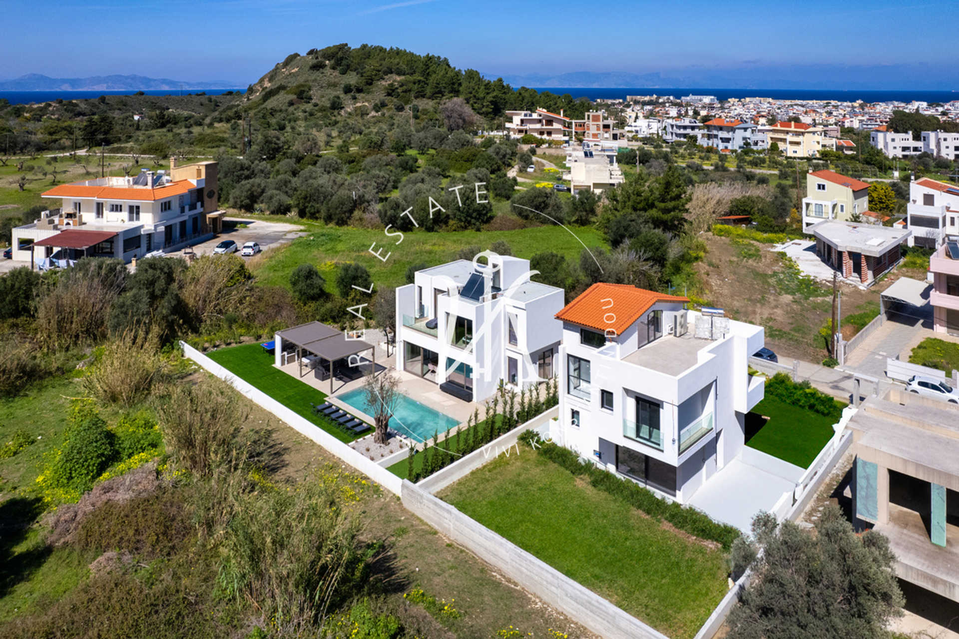 Property thumbnail 2