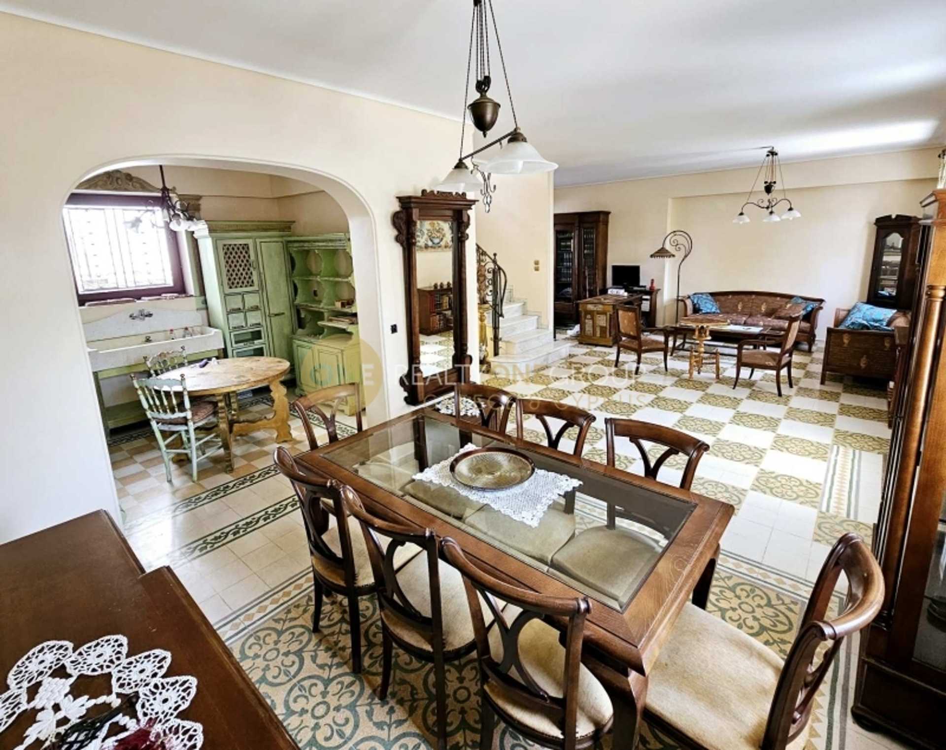 Property thumbnail 2