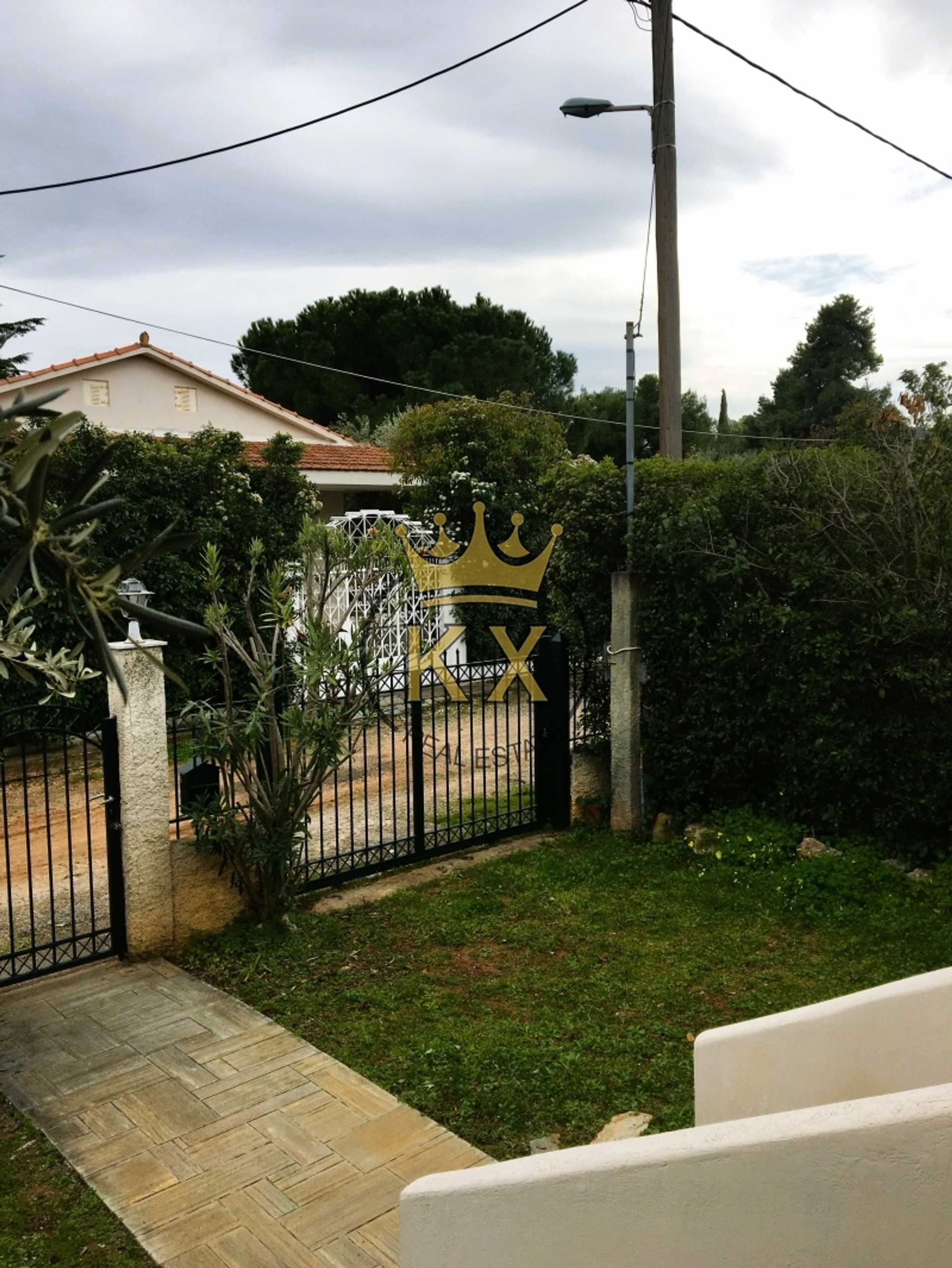 Property thumbnail 3