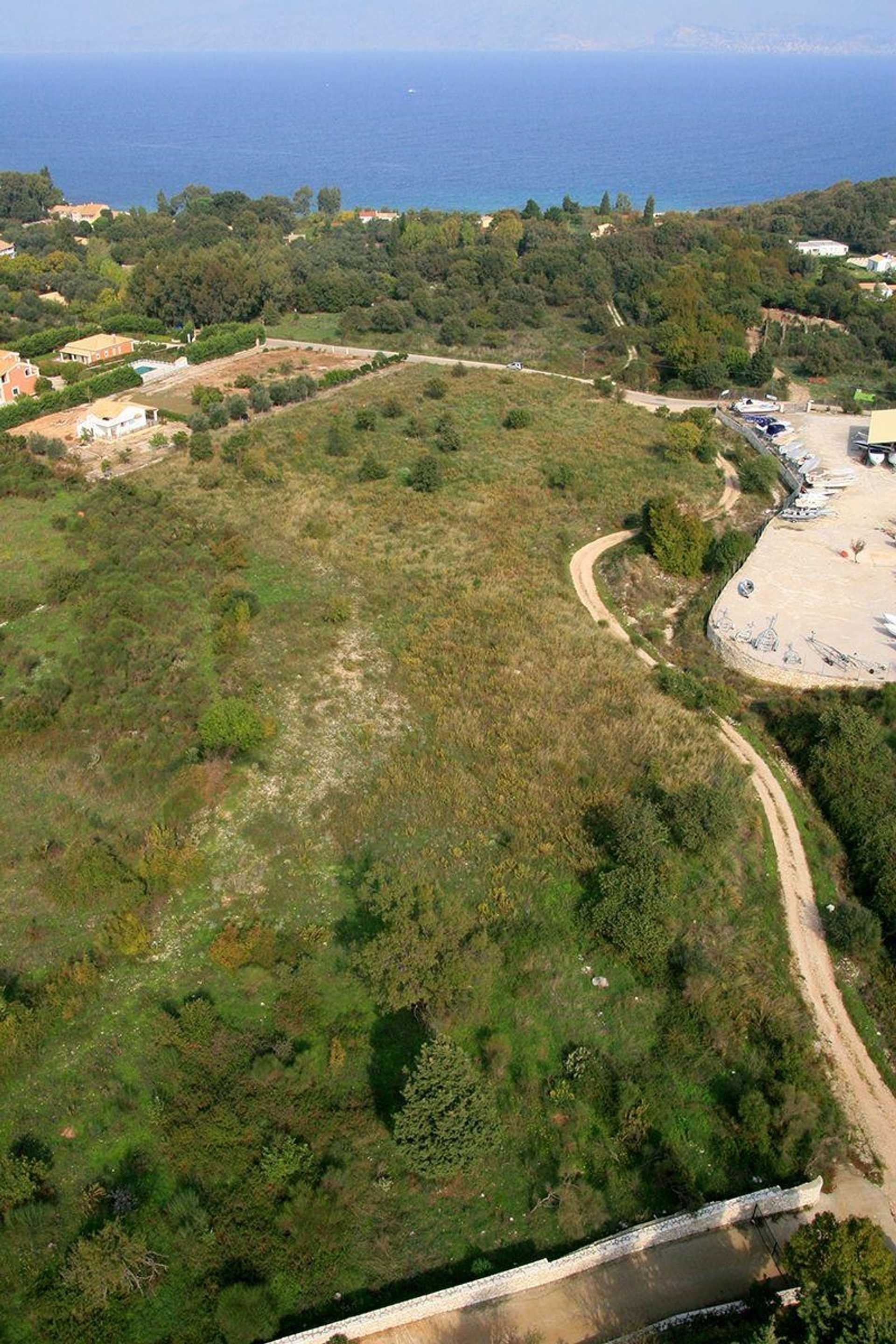 Property thumbnail 2