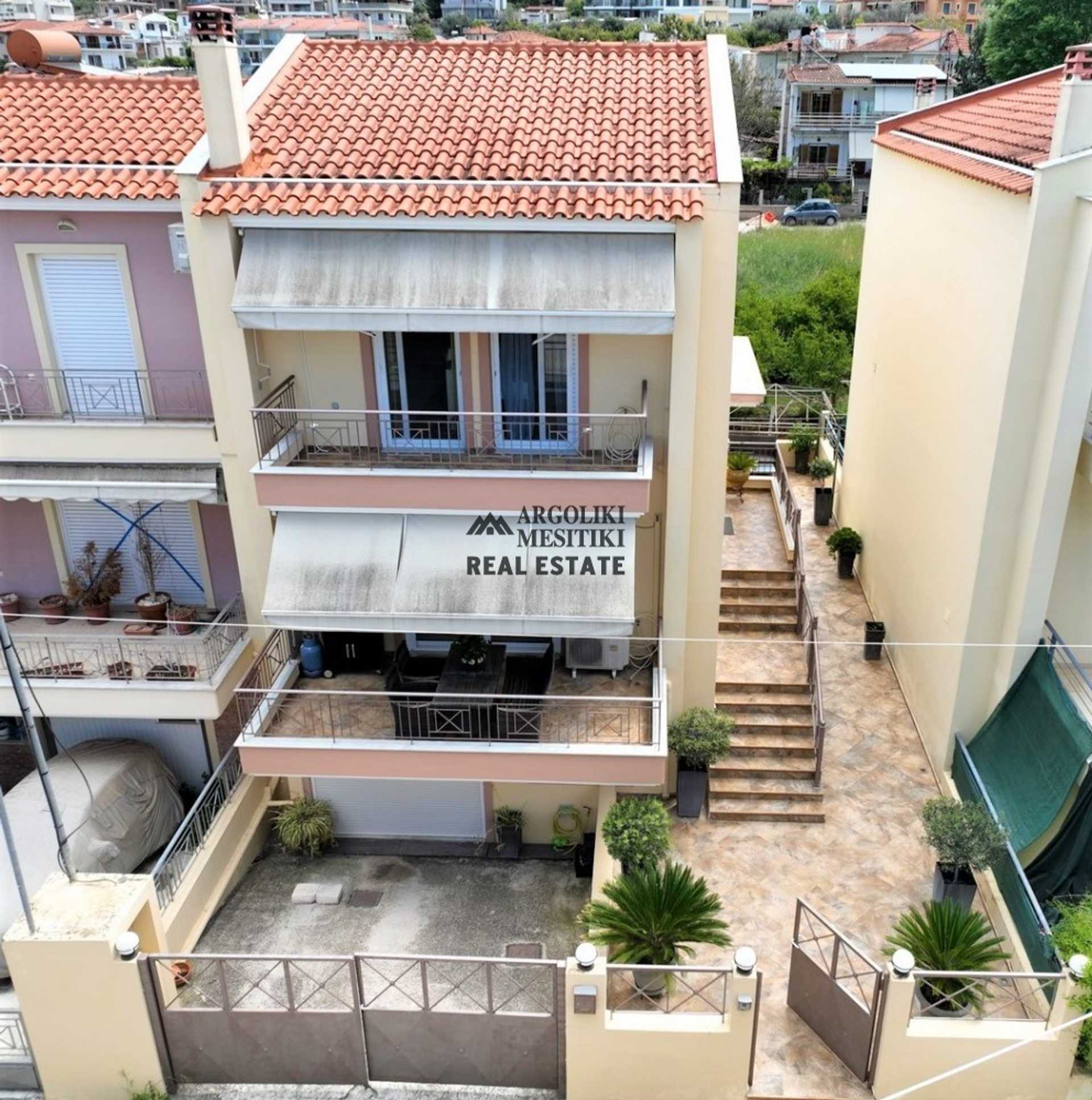 Property thumbnail 2