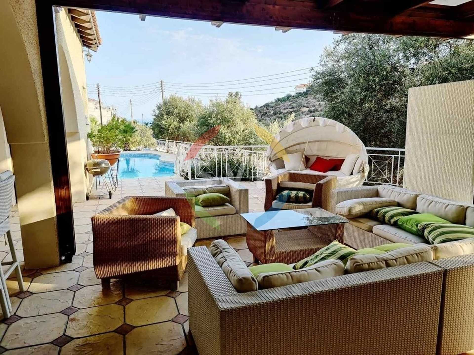 Property thumbnail 4