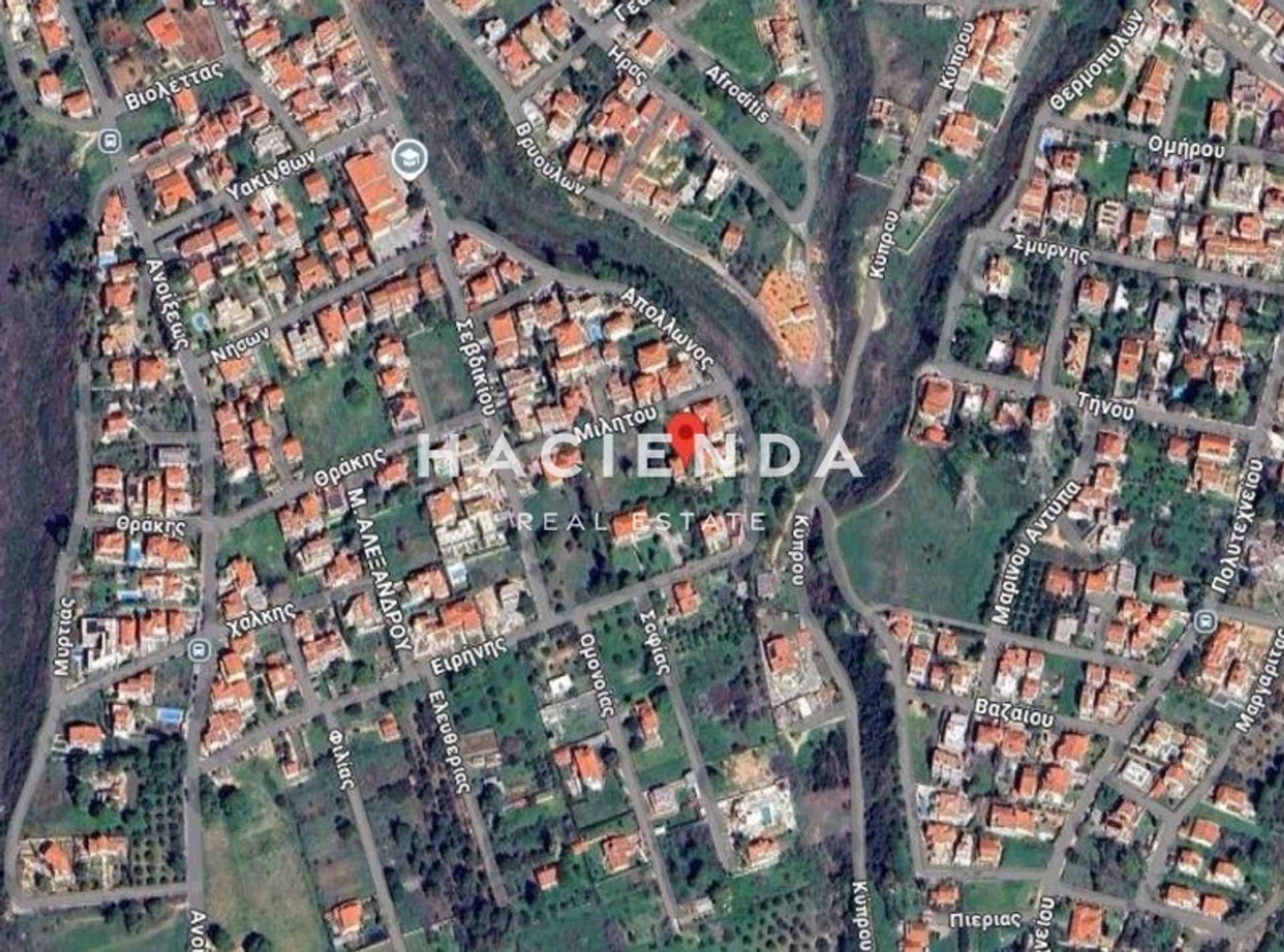 Property thumbnail 3